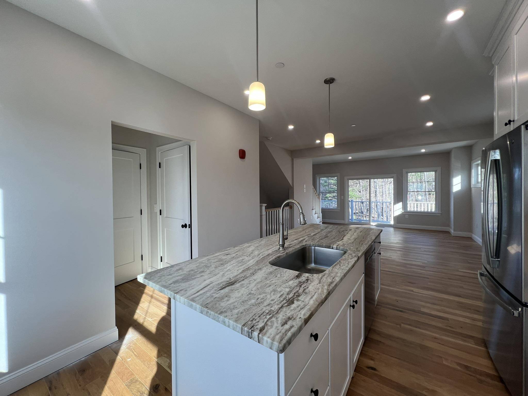 Portsmouth, NH 03801,2 Juniper LN