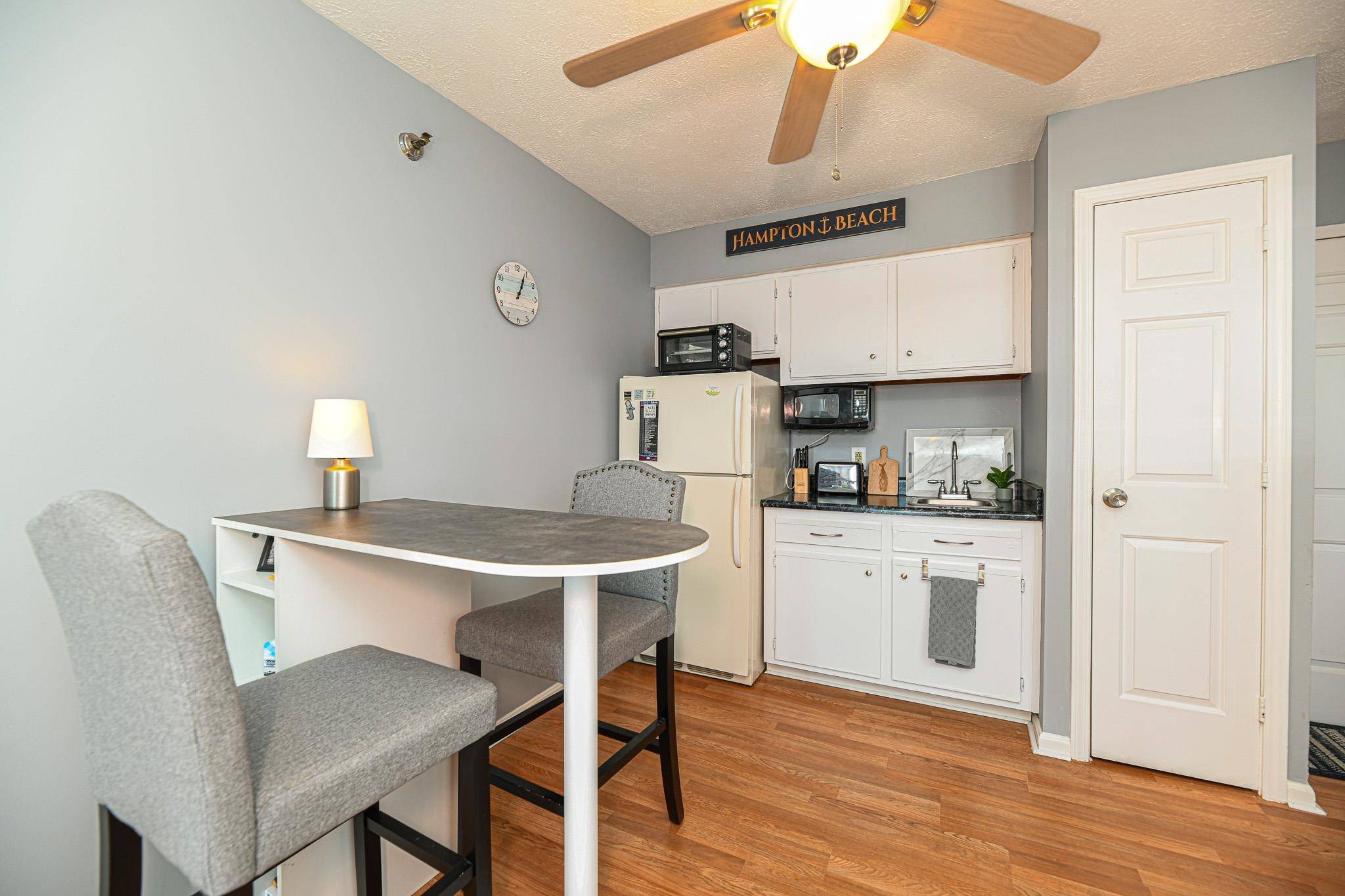 Hampton, NH 03842,32 Ashworth AVE #418