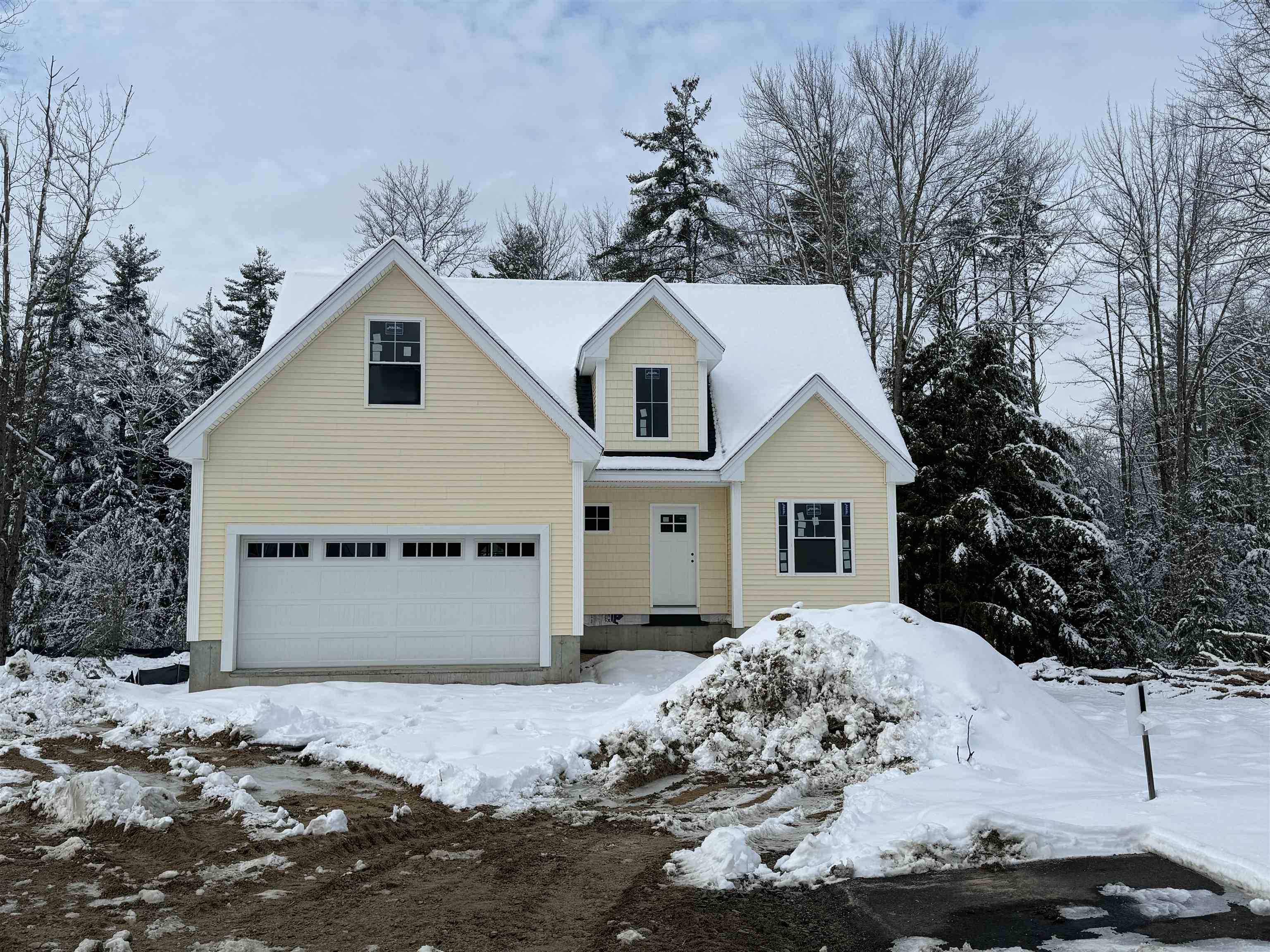 Rochester, NH 03867,22 Freedom DR #Lot 5