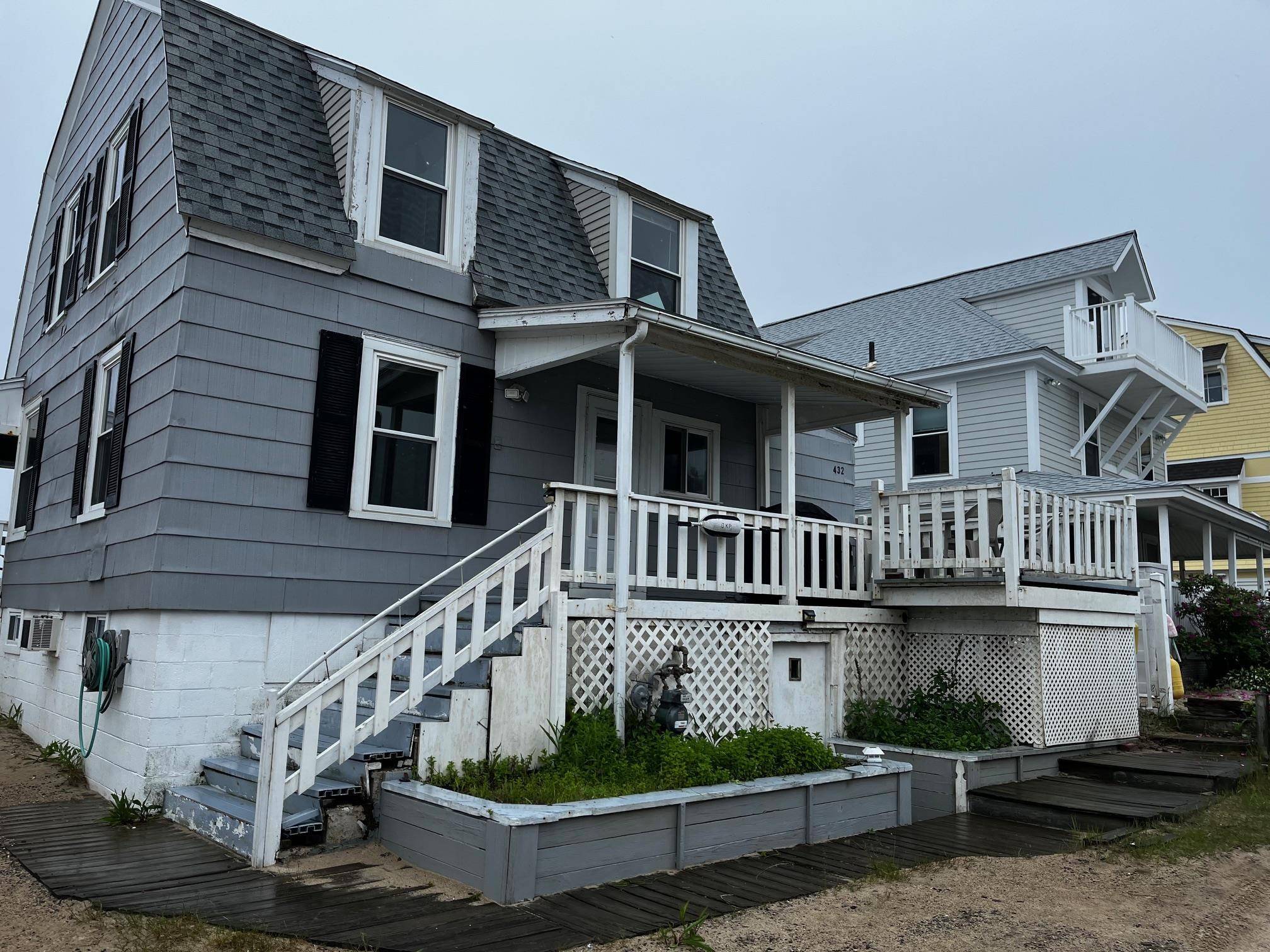 Salisbury, MA 01952,432 North End BLVD