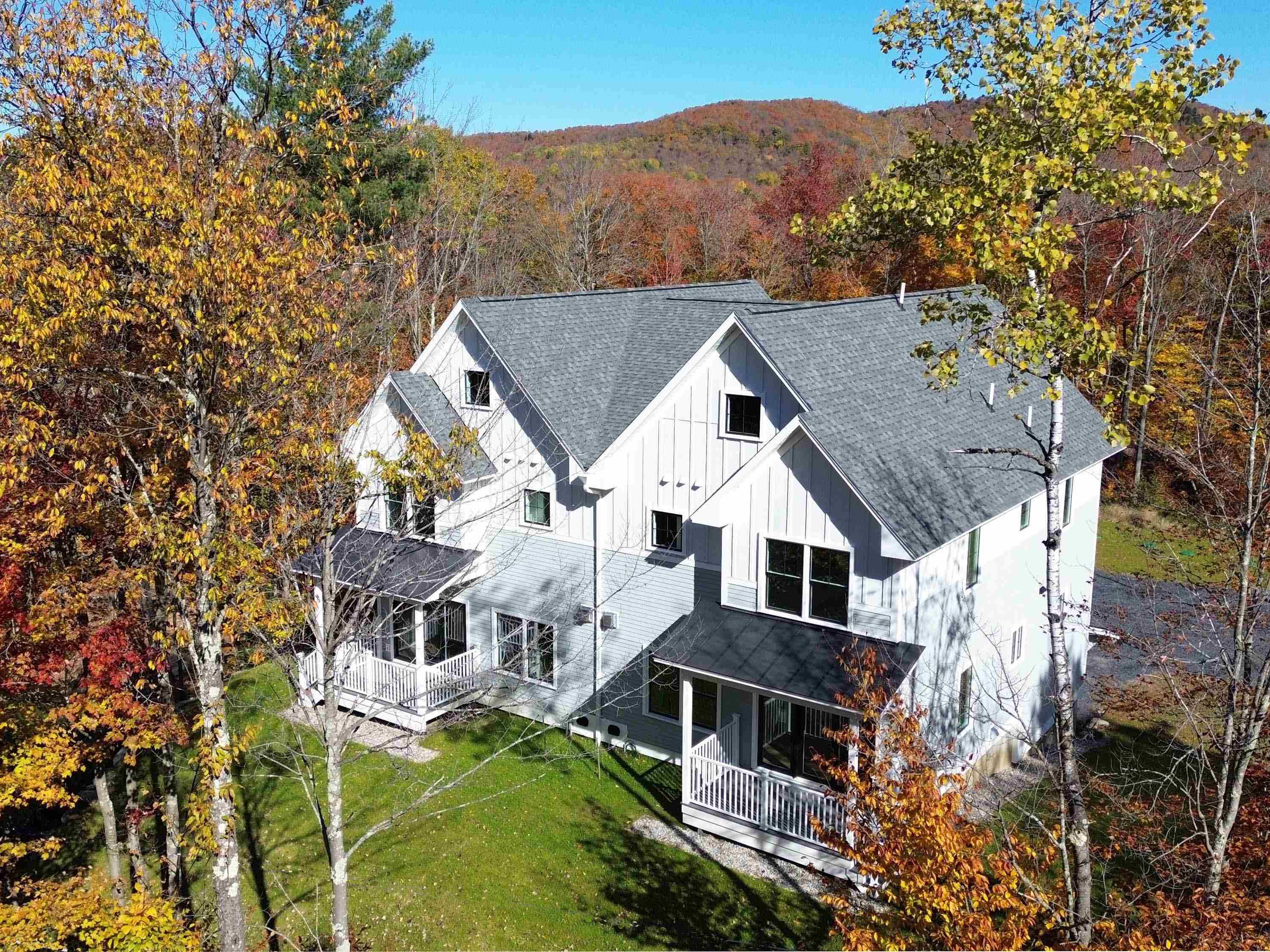 Warren, VT 05674,71 Golf Course RD #44