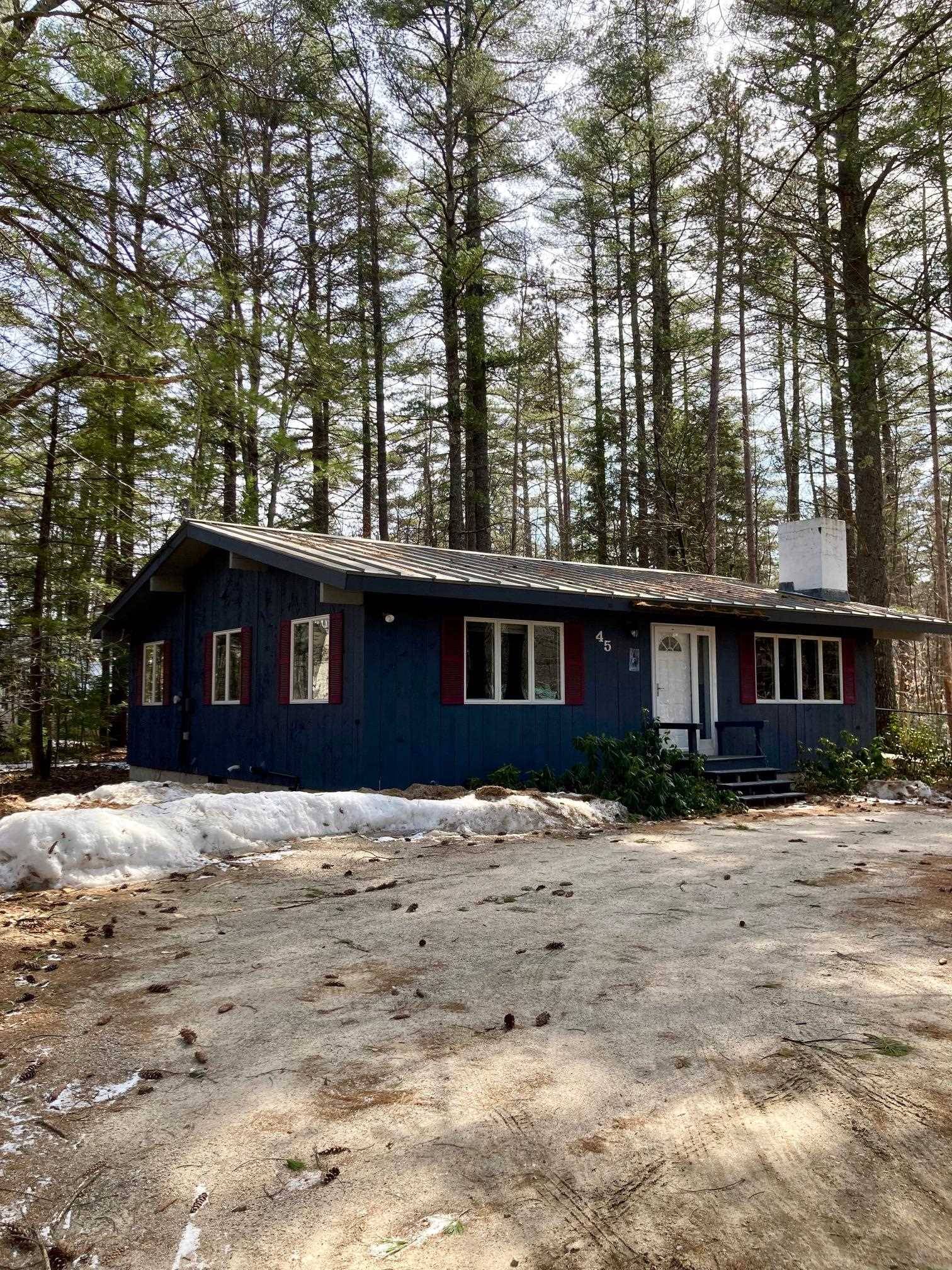 Conway, NH 03860,45 Cross Bow LN