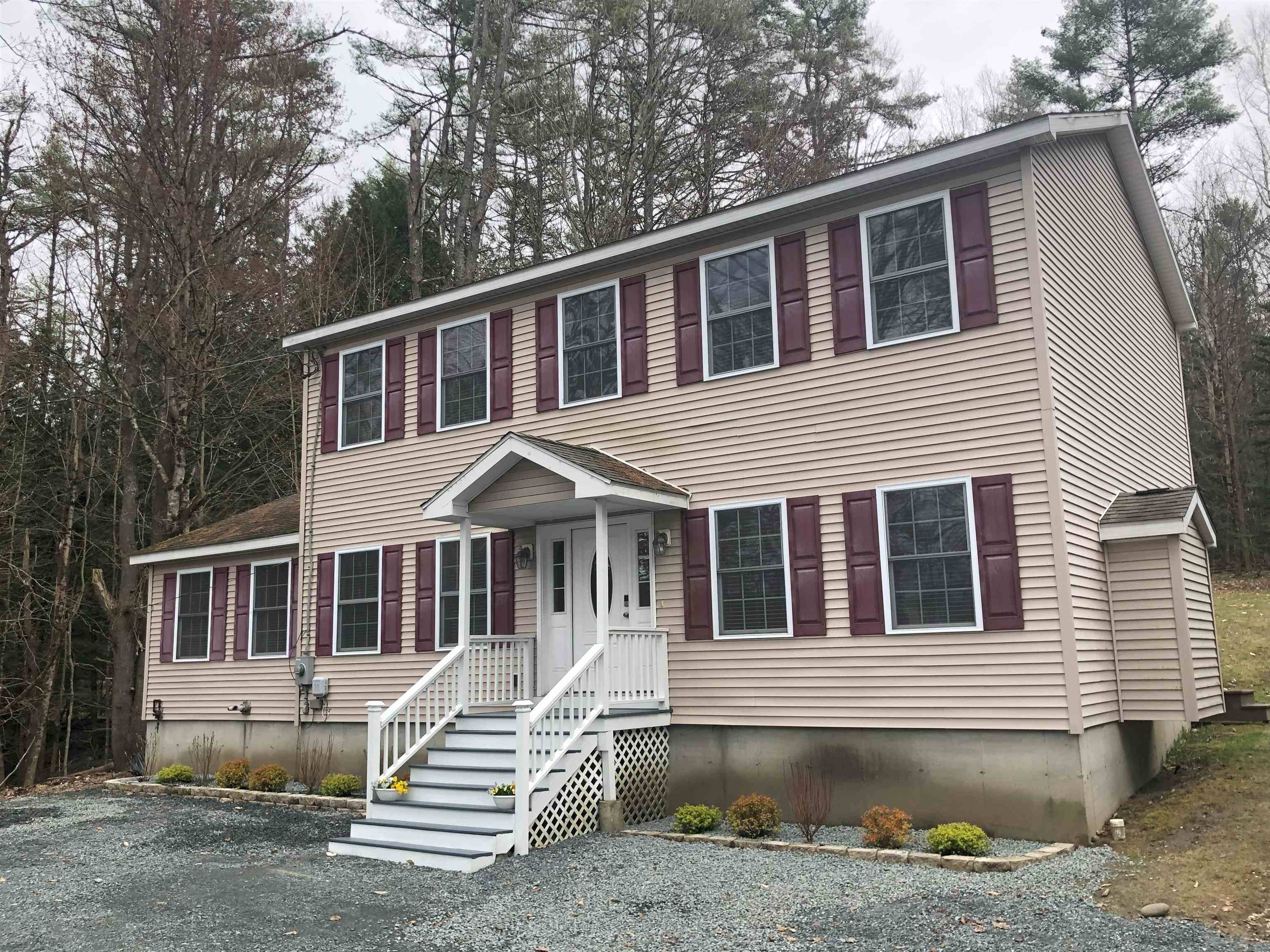 Hanover, NH 03755,149 Lyme RD