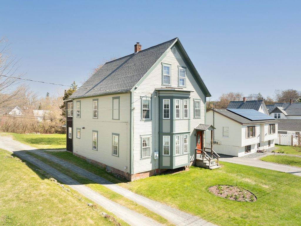 Hartford, VT 05088,65 Hawthorn ST