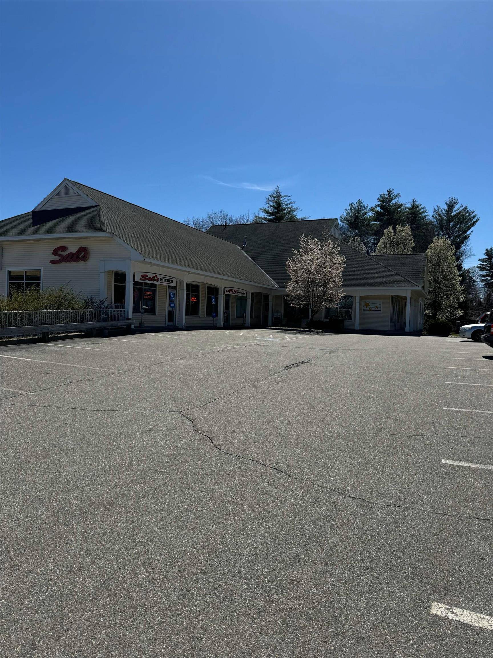 Merrimack, NH 03054,501 Daniel Webster HWY ##3-F