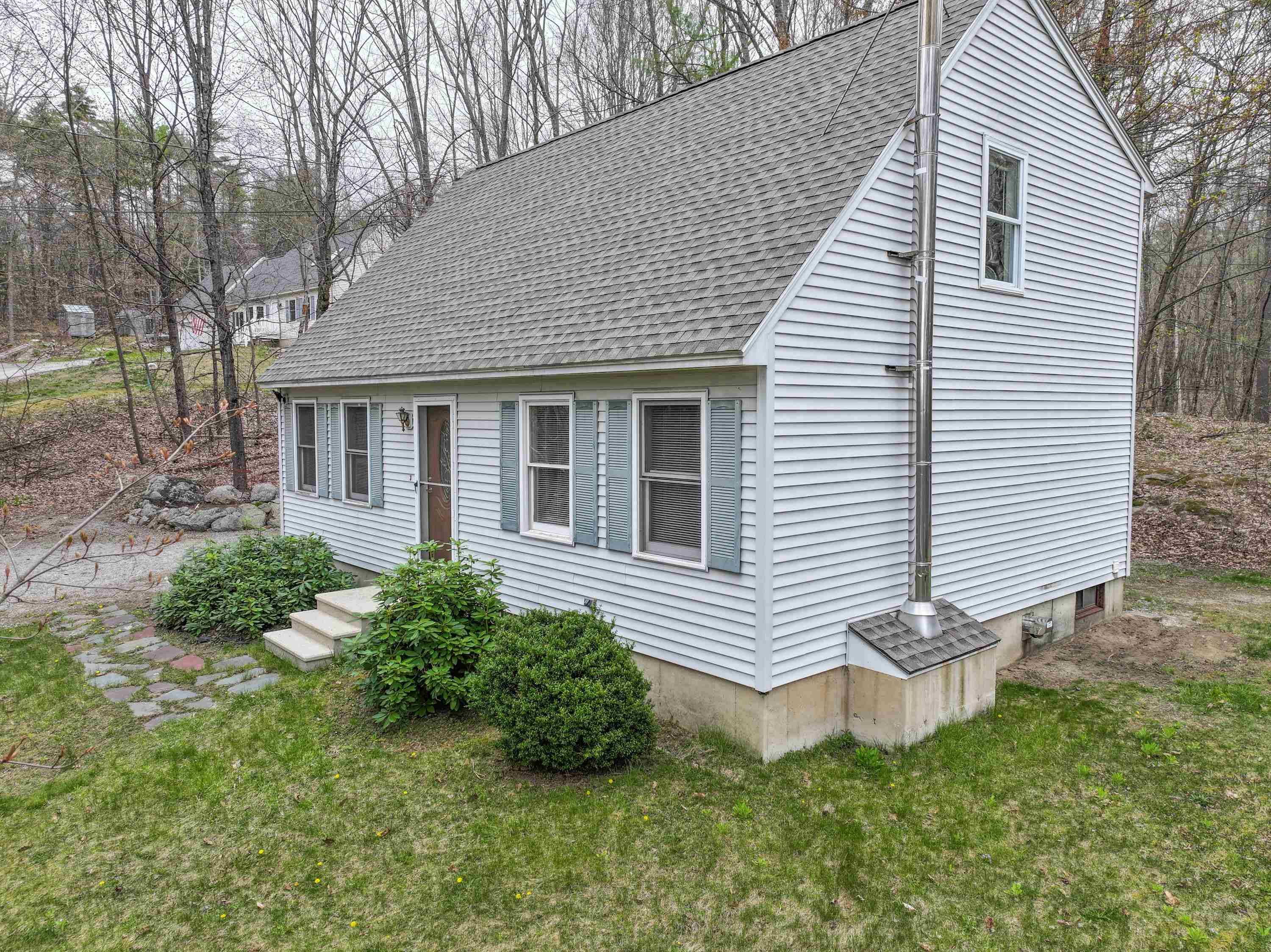 Goffstown, NH 03045,216 East Dunbarton RD
