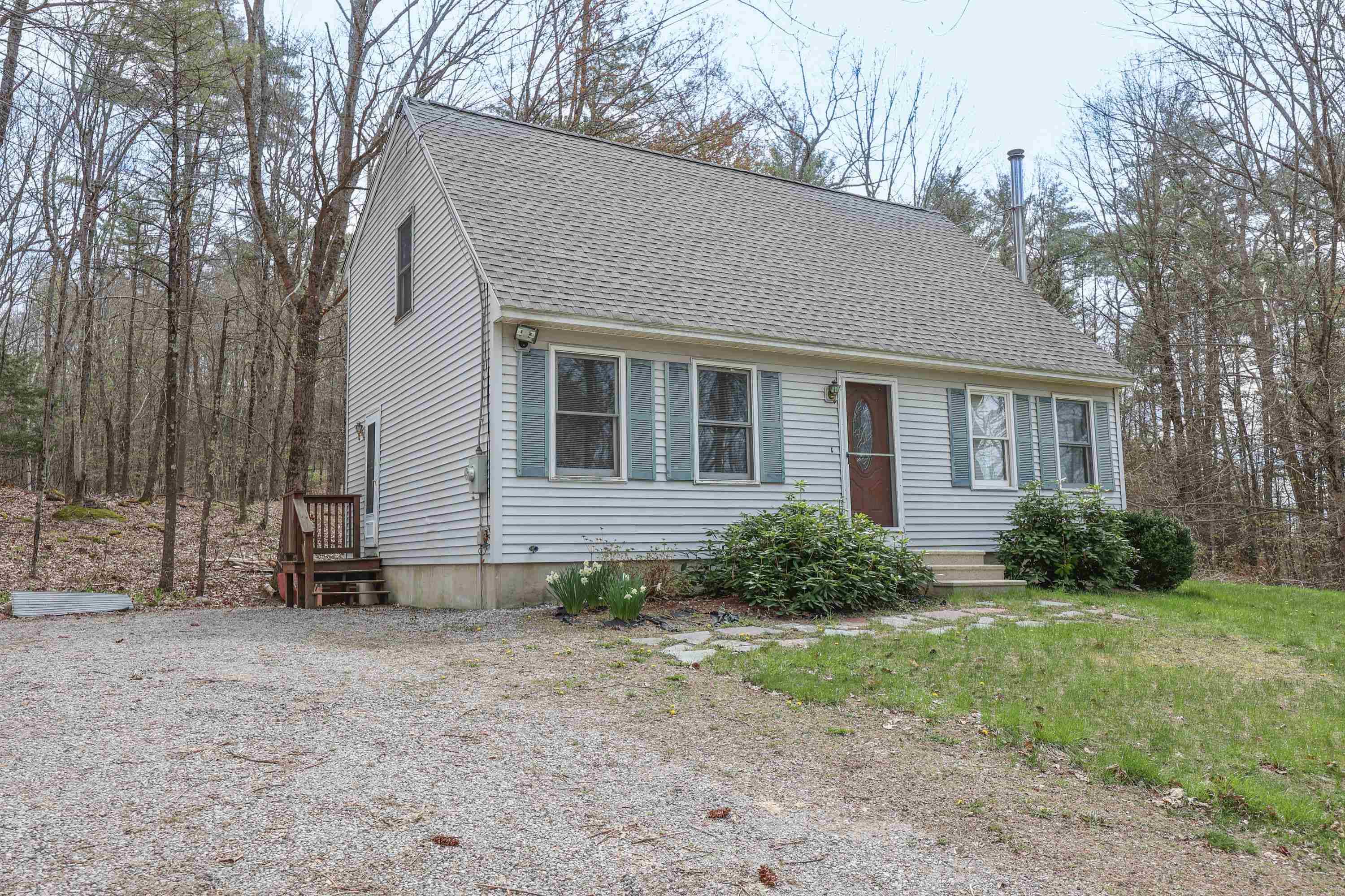 Goffstown, NH 03045,216 East Dunbarton RD