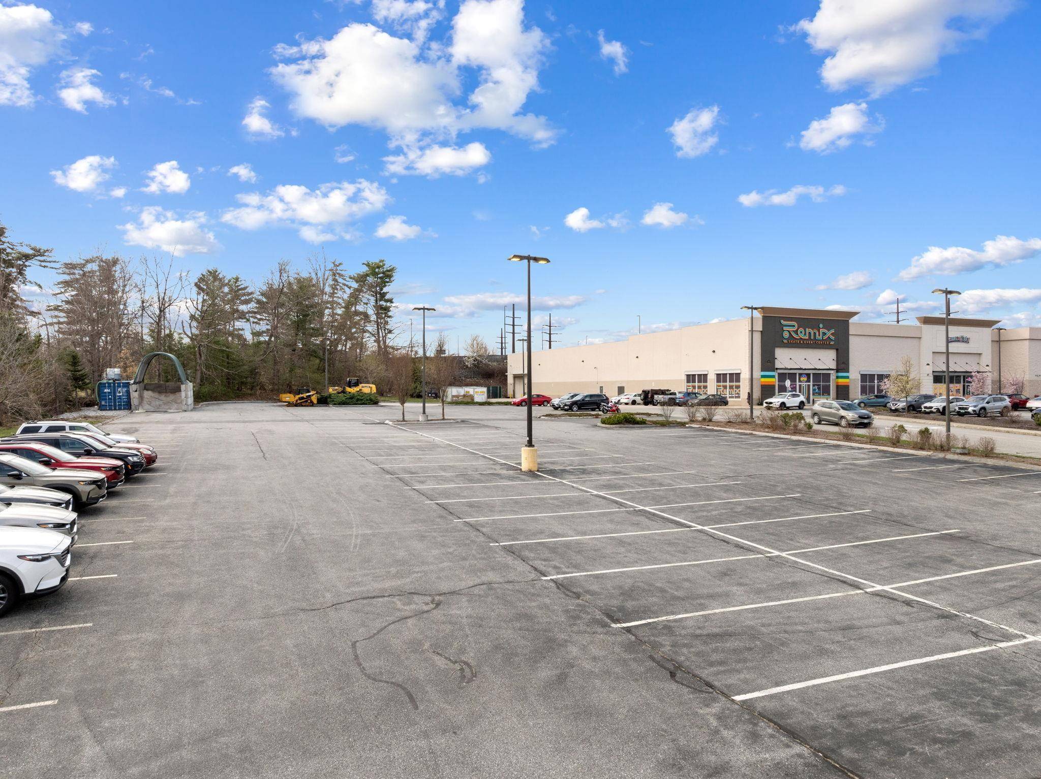 Manchester, NH 03103,707 Huse RD