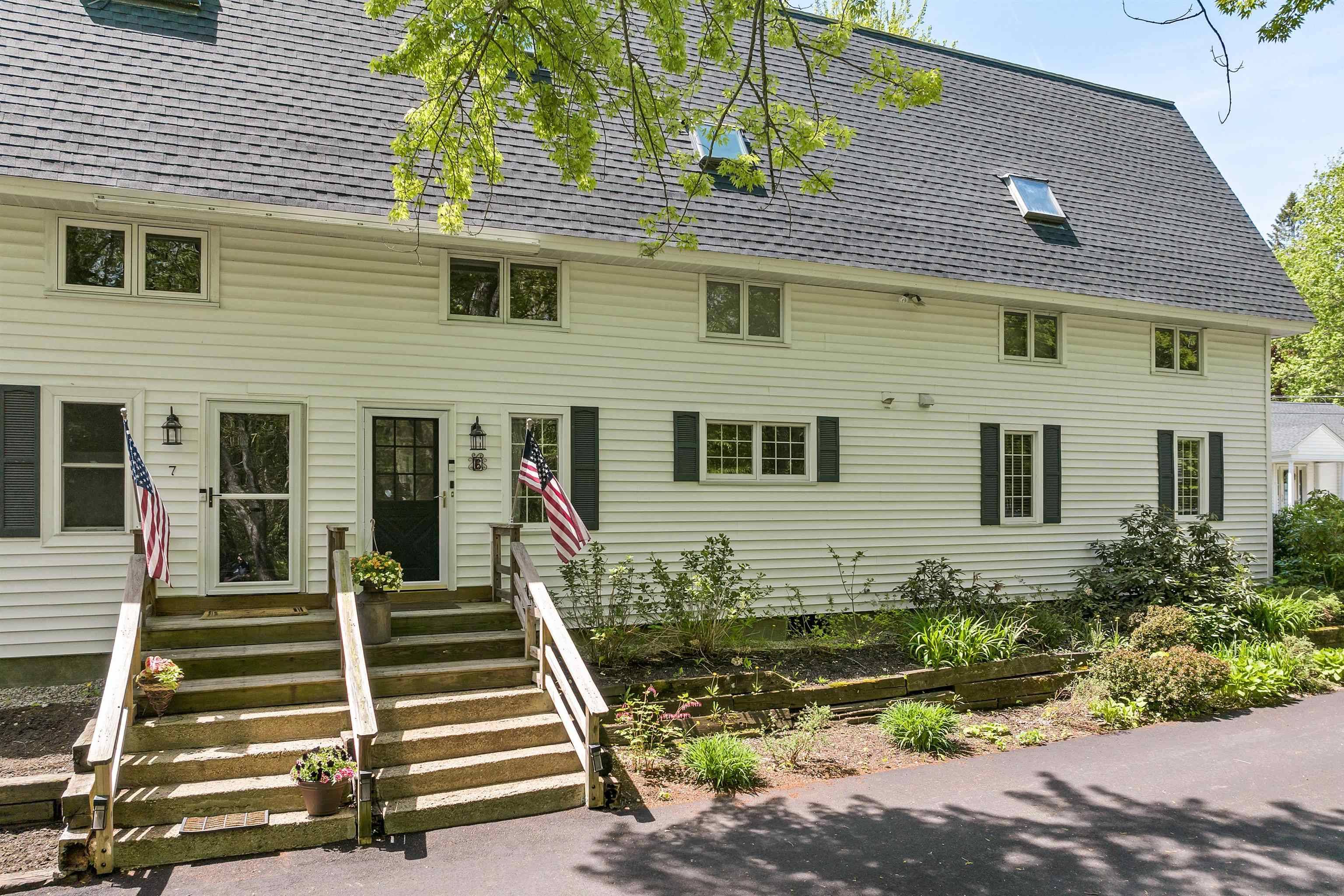 Wolfeboro, NH 03894,2 Farmhouse LN #6