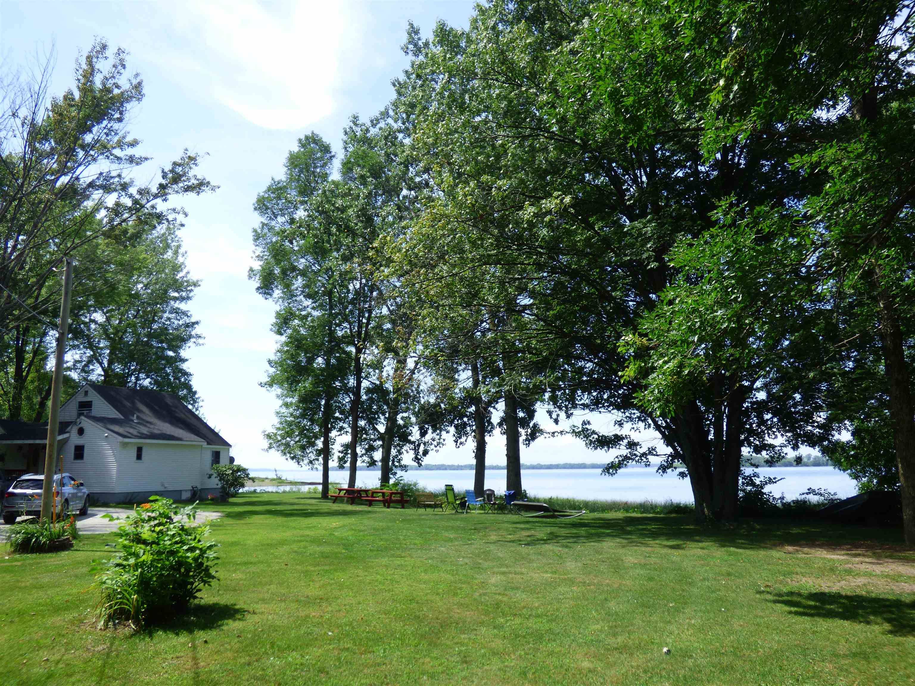 St. Albans Town, VT 05481,570 Lapan RD