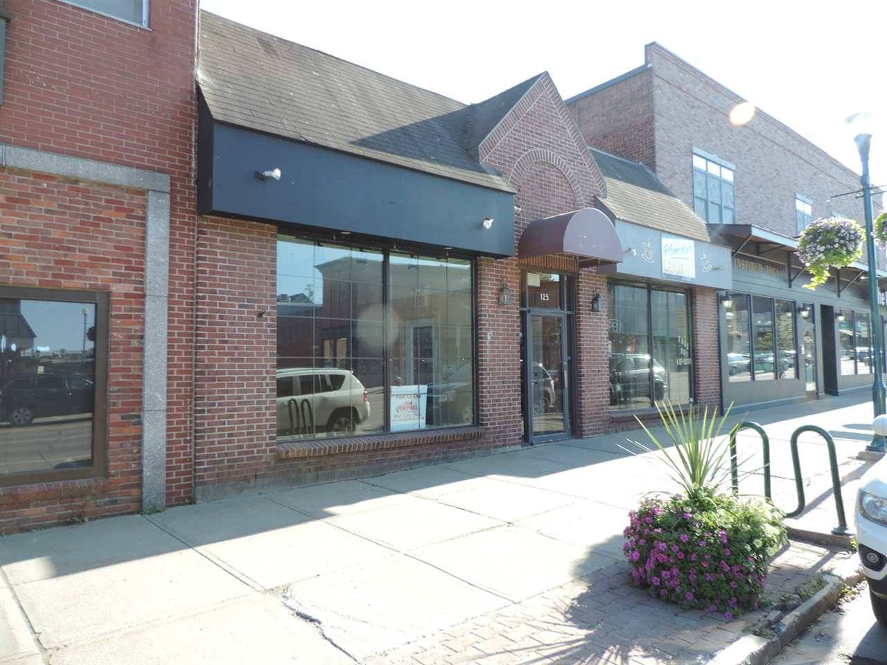 Newport City, VT 05855,125 Main ST