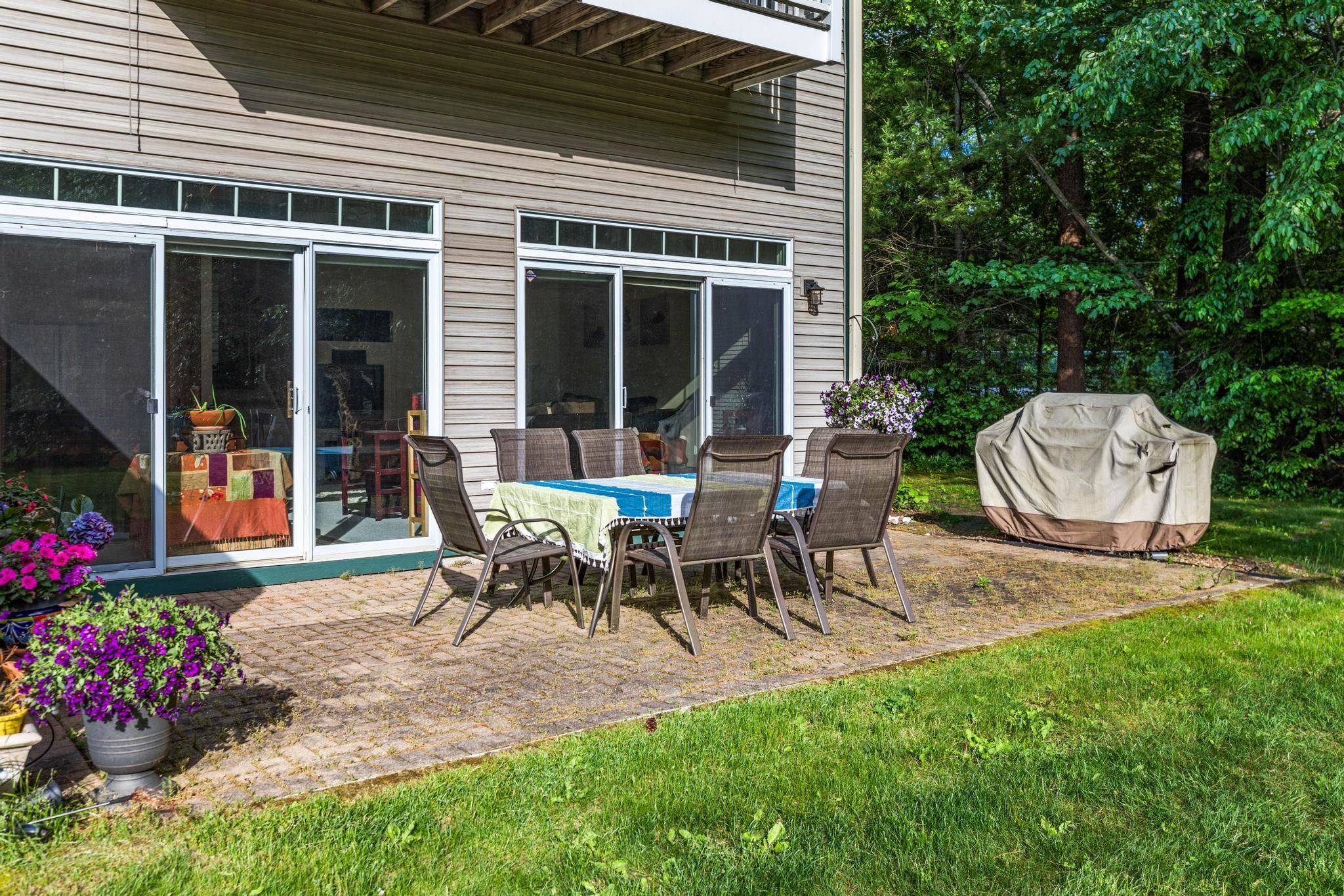 Dover, NH 03820,6 Deborah LN
