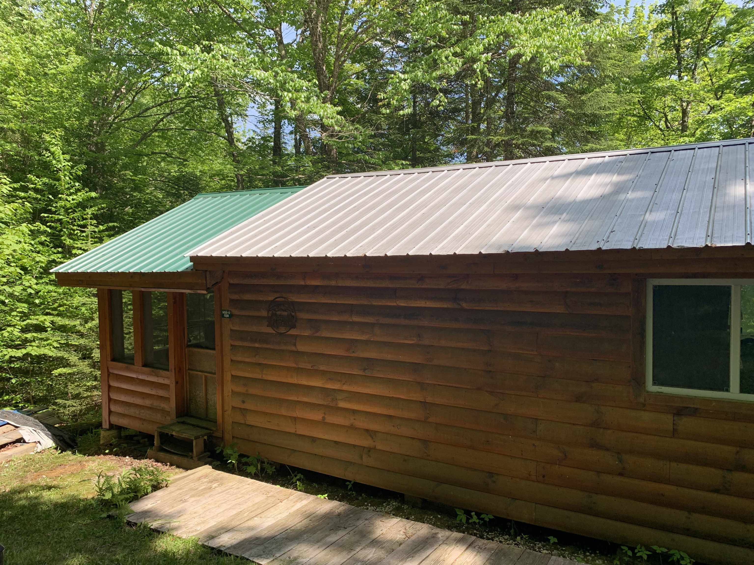 Odell, NH 03590,39 Nash Stream RD