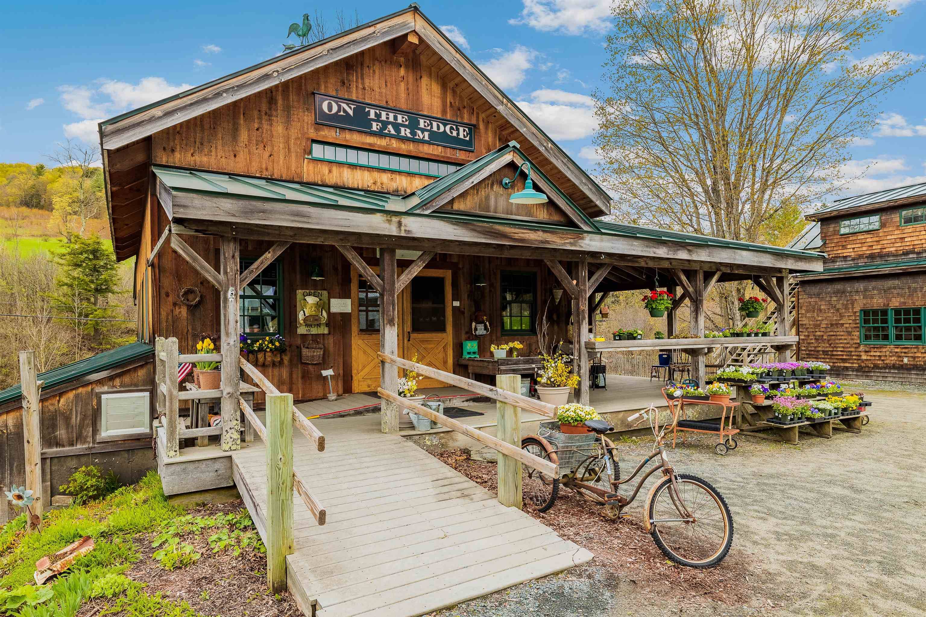 Pomfret, VT 05053,49 Vt Rt 12