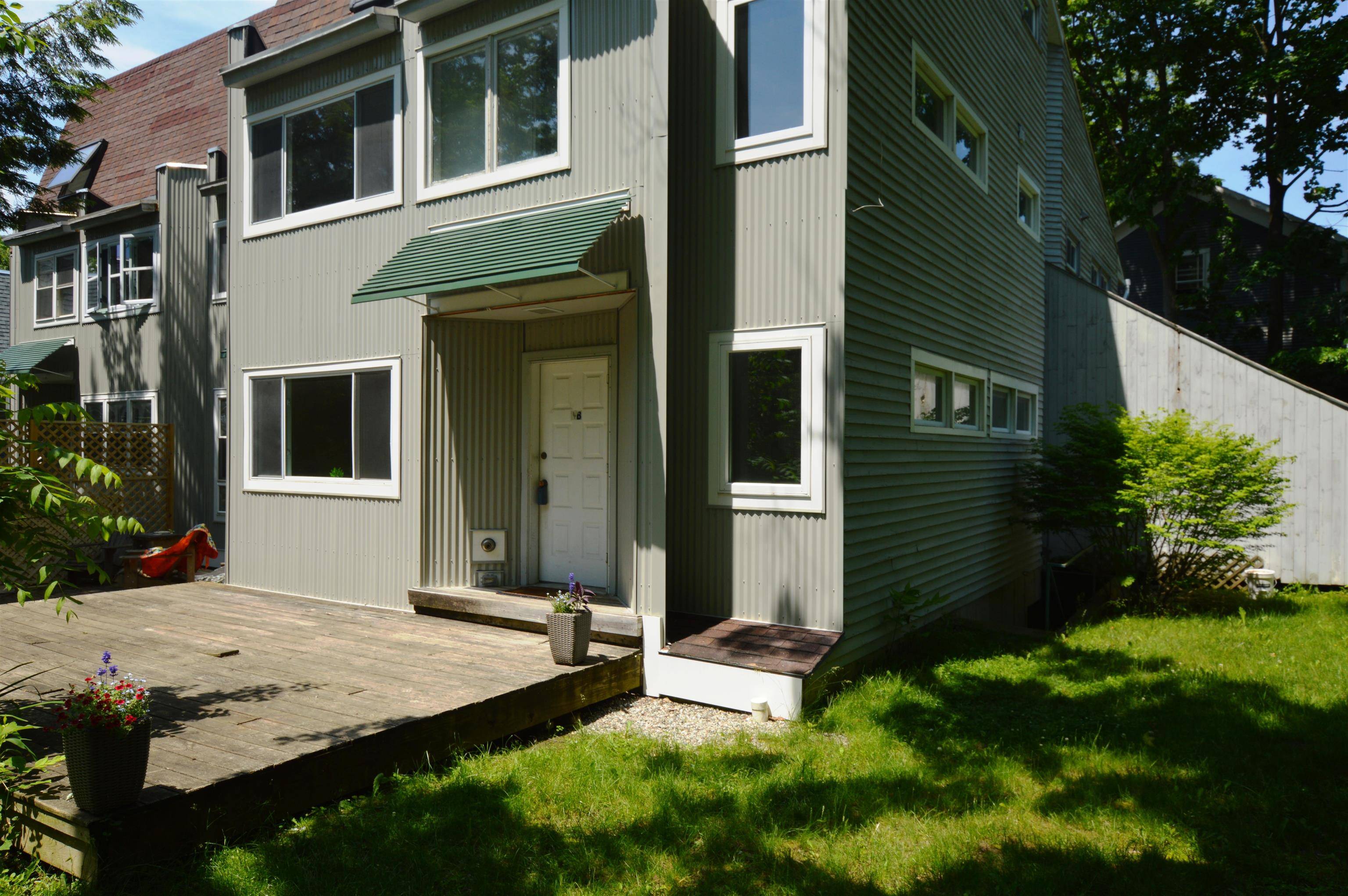 Burlington, VT 05401,298 South Winooski AVE #4B