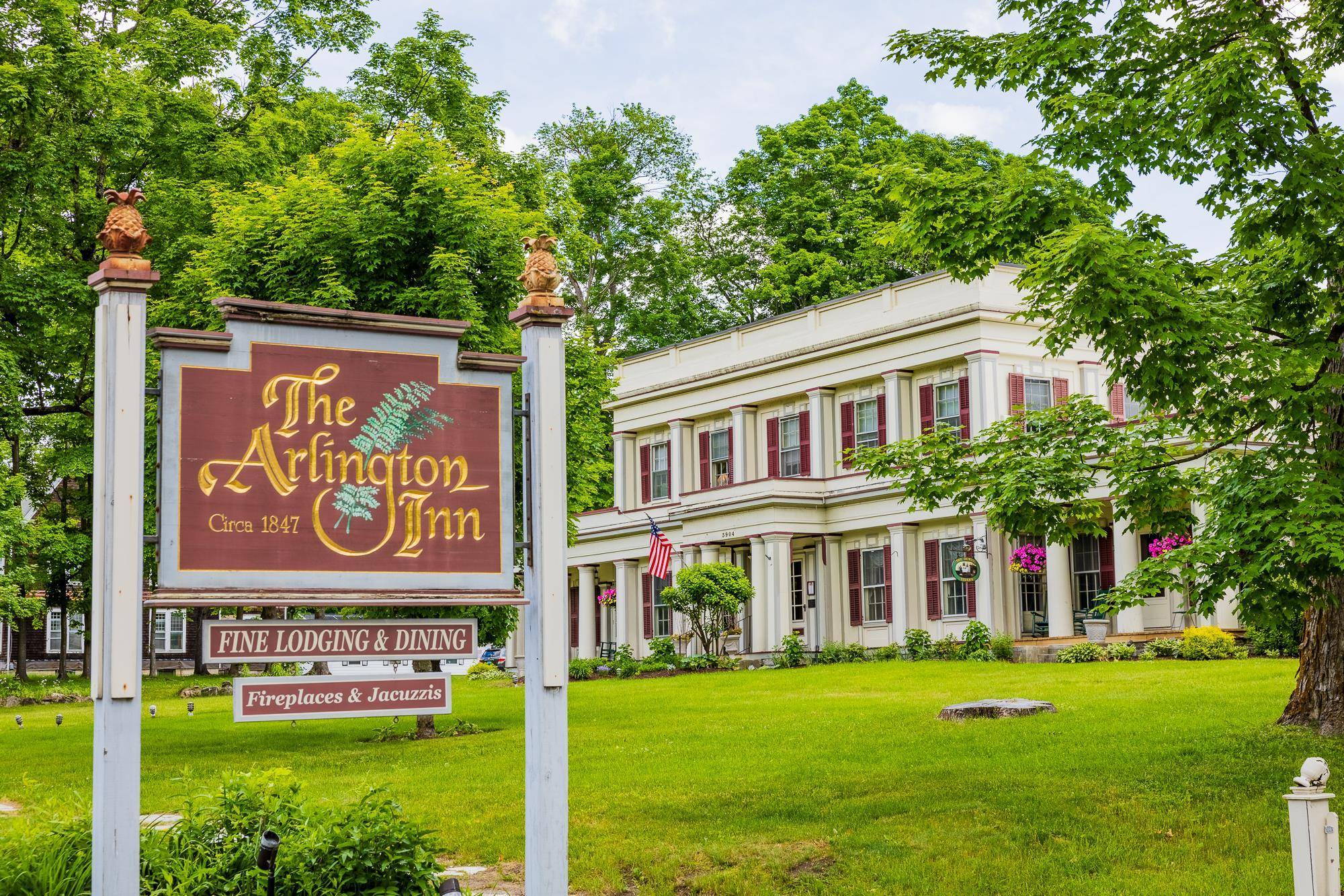 Arlington, VT 05250,3904 & 3888 VT Route 7A