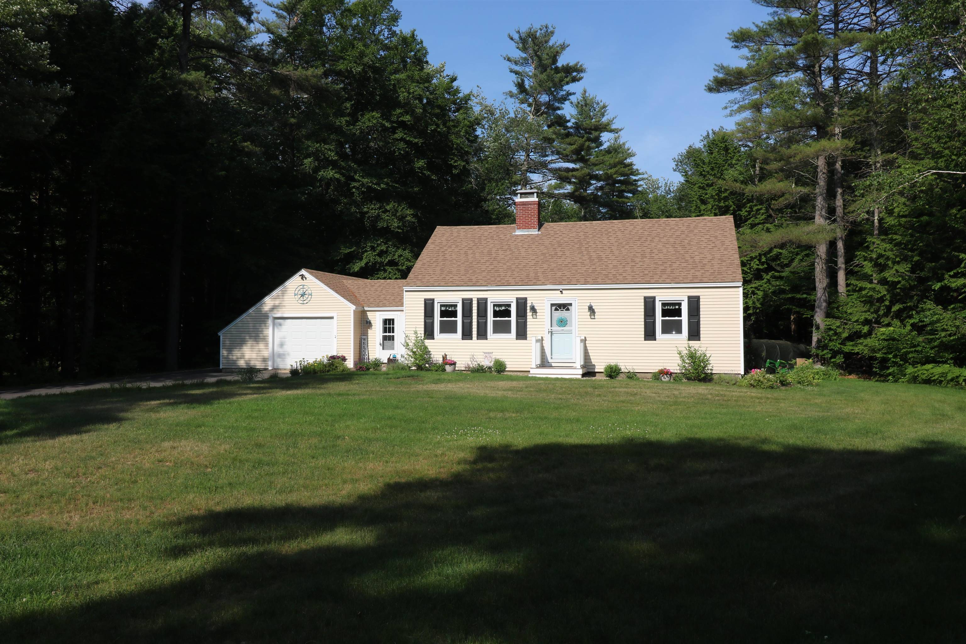 Jaffrey, NH 03452,214 Crestview DR