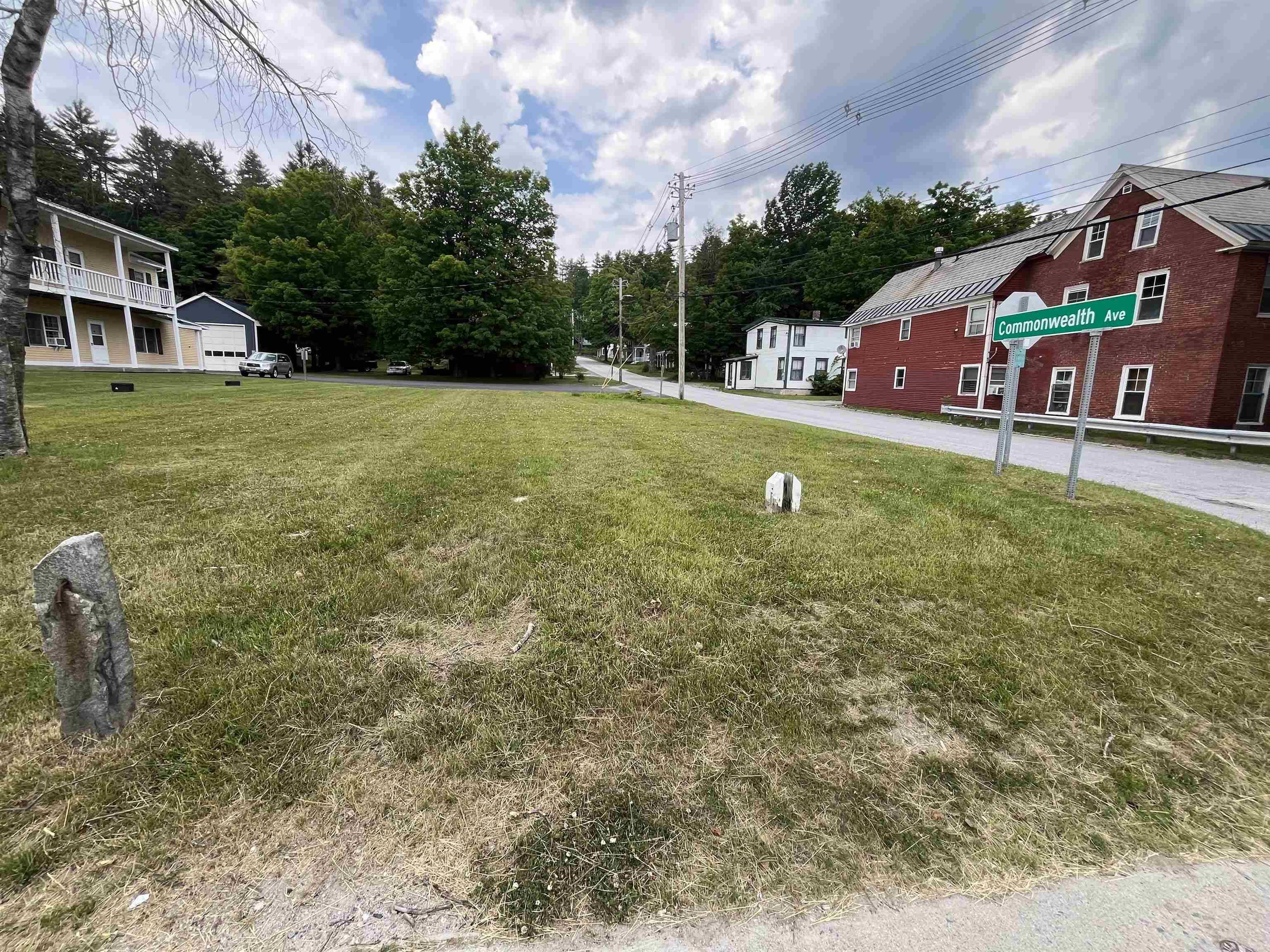 Ludlow, VT 05149,83 Main ST