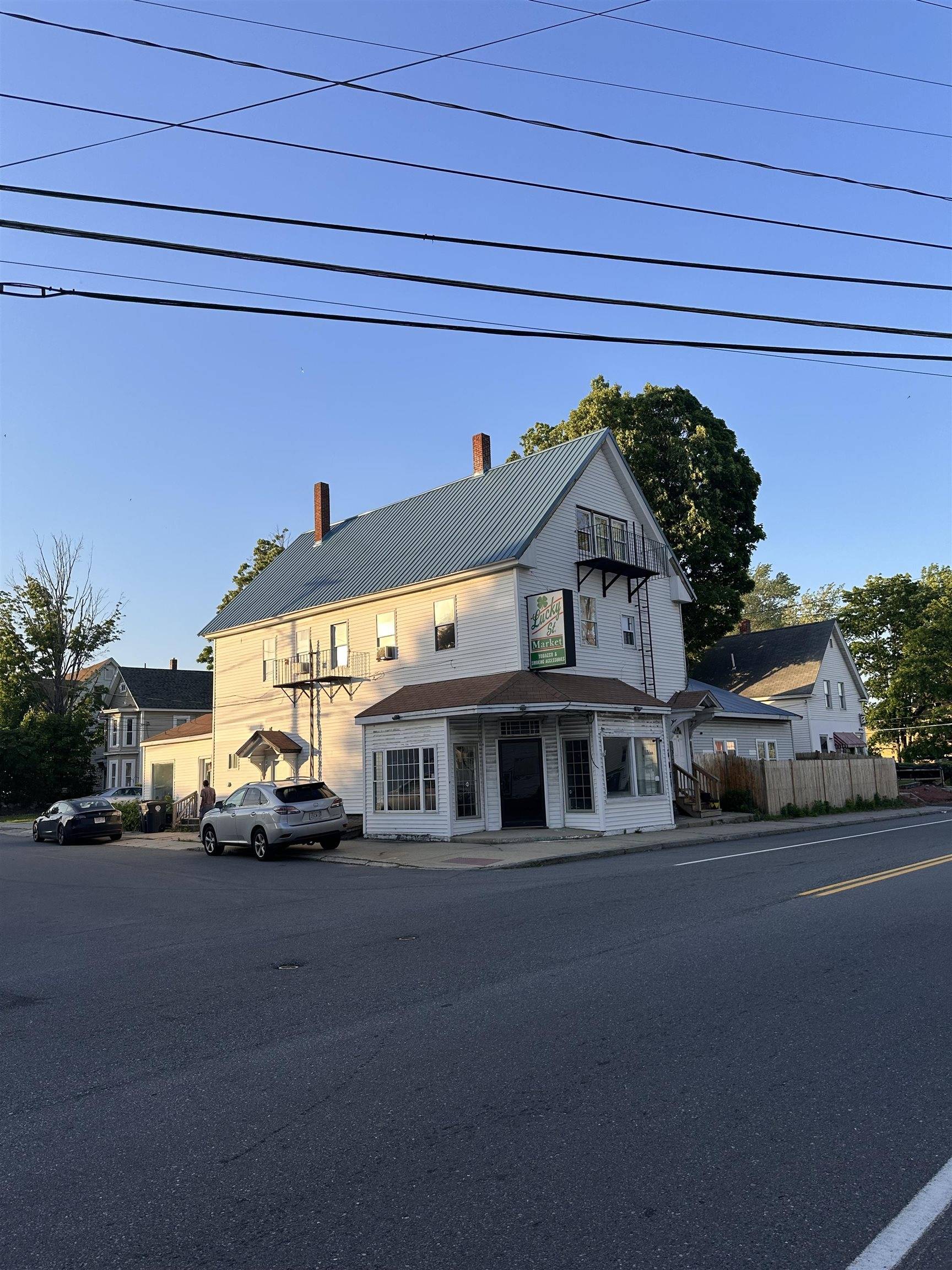Nashua, NH 03060,136 East Hollis ST #1st Fl A
