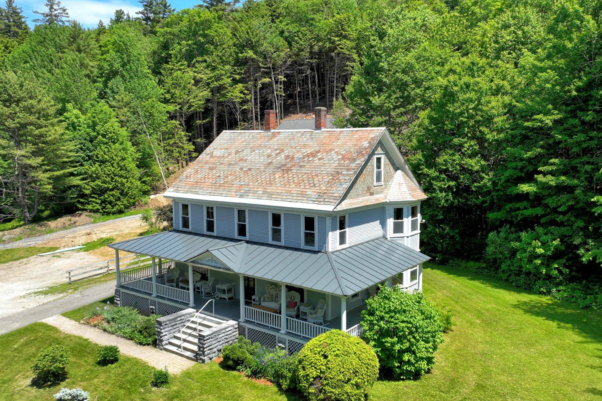 Ludlow, VT 05149,20 Plumley AVE