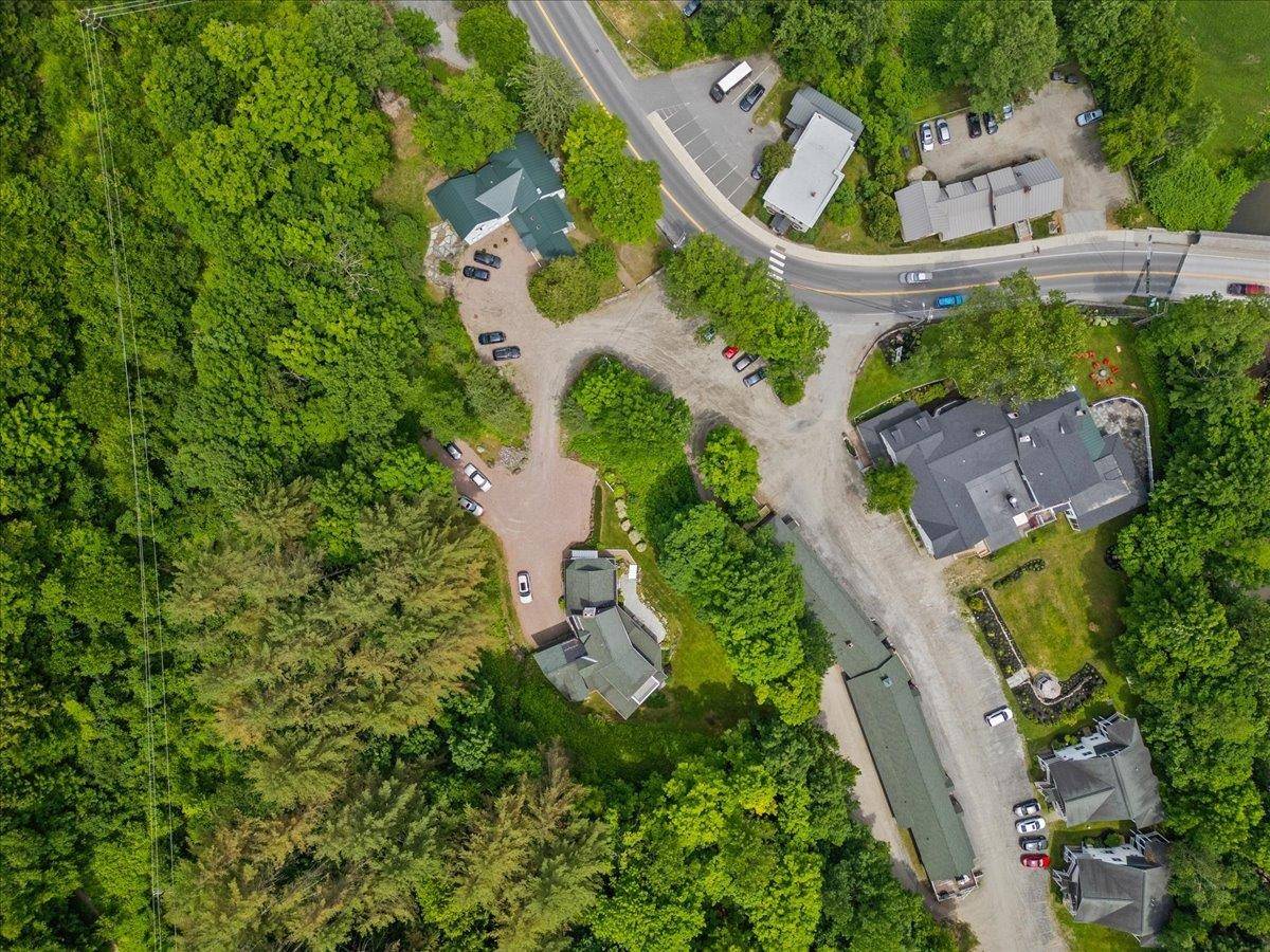 Stowe, VT 05672,127 Mountain RD #1B