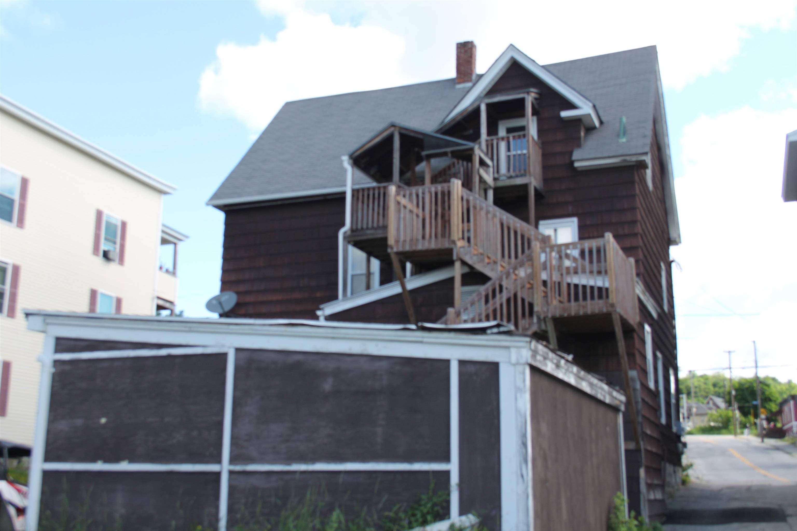 Berlin, NH 03570,87 Mason ST