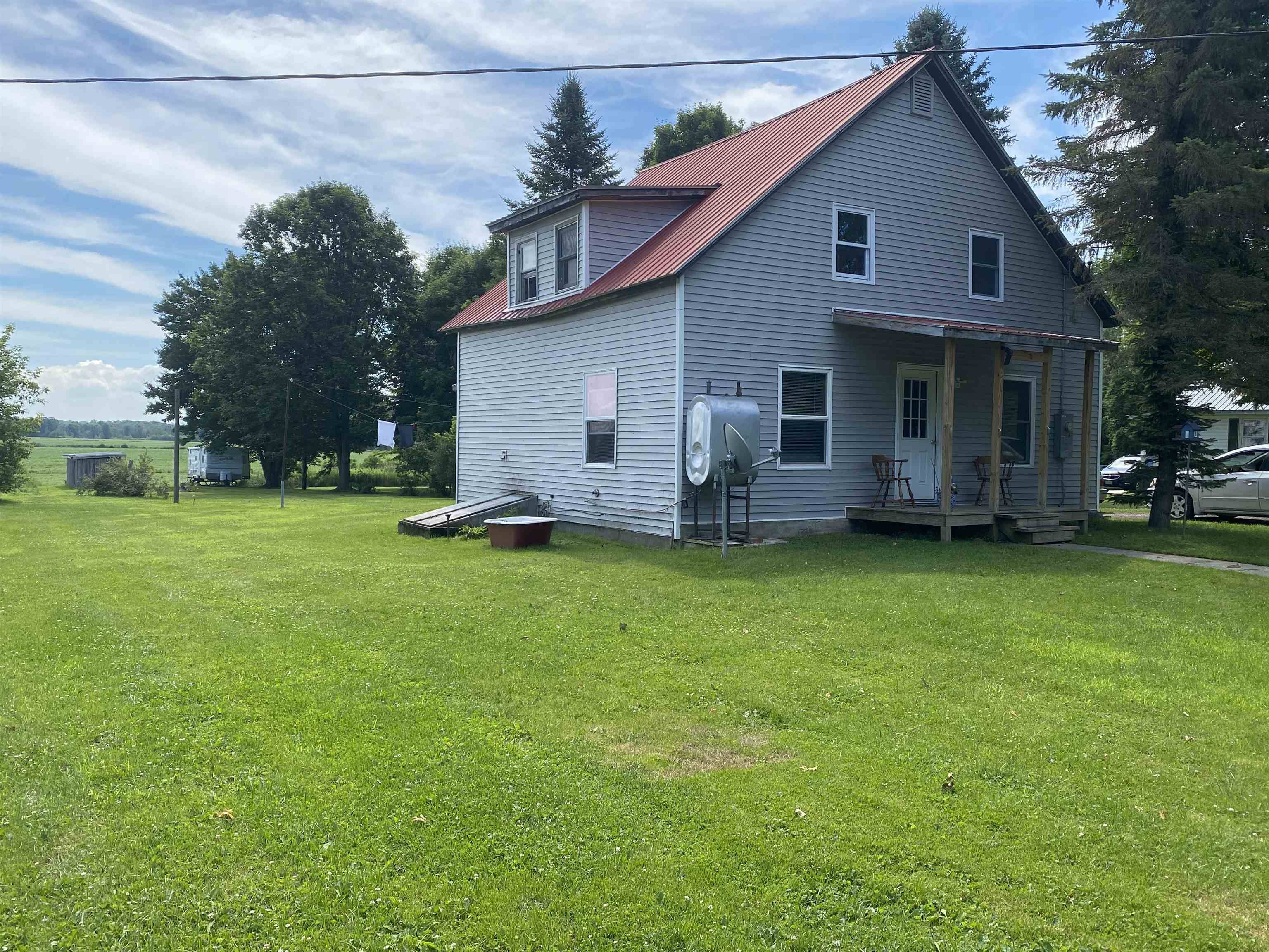Alburgh, VT 05440,54 Carle ST