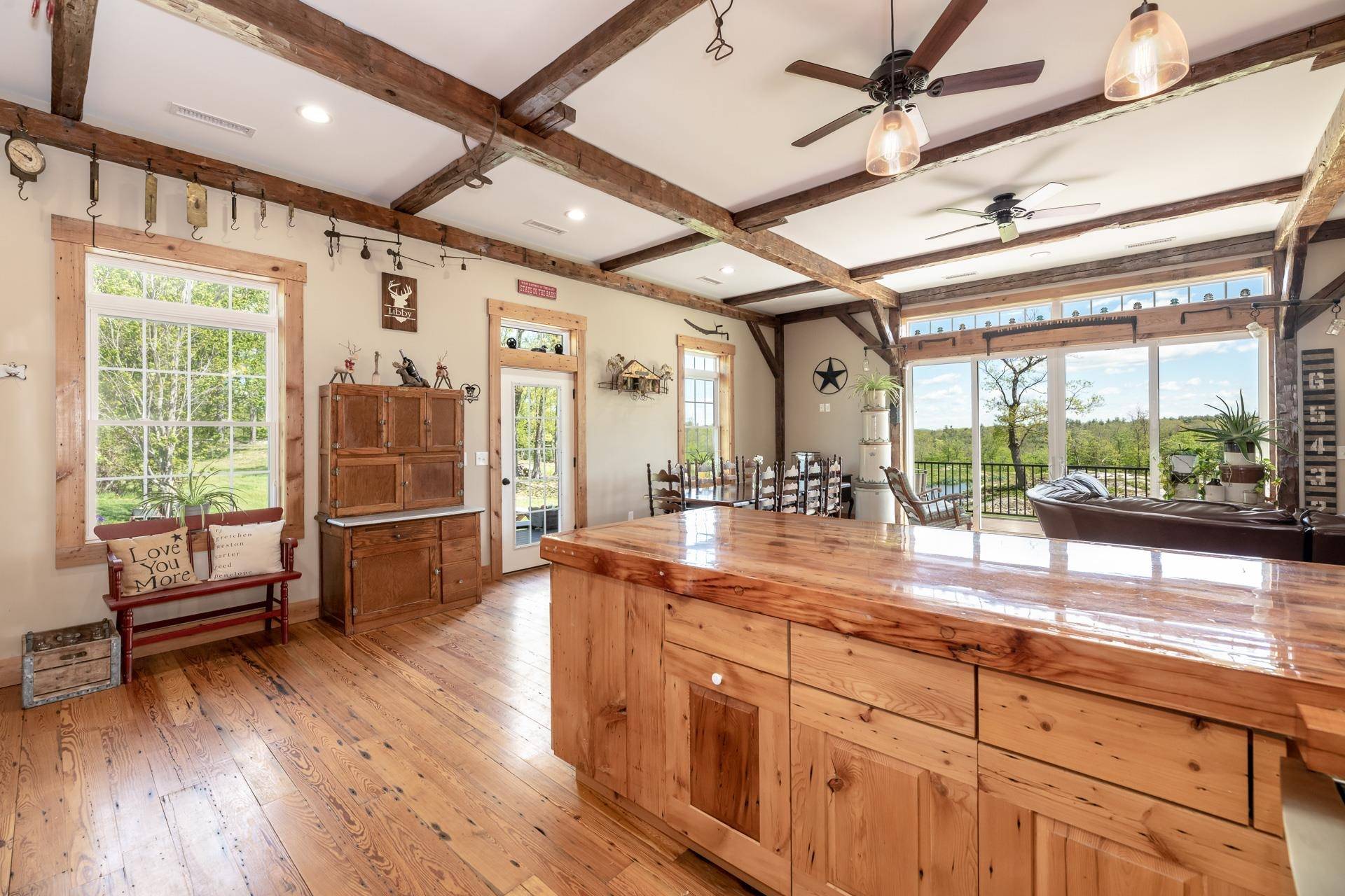 1690 Province Lake RD Wakefield, NH 03830
