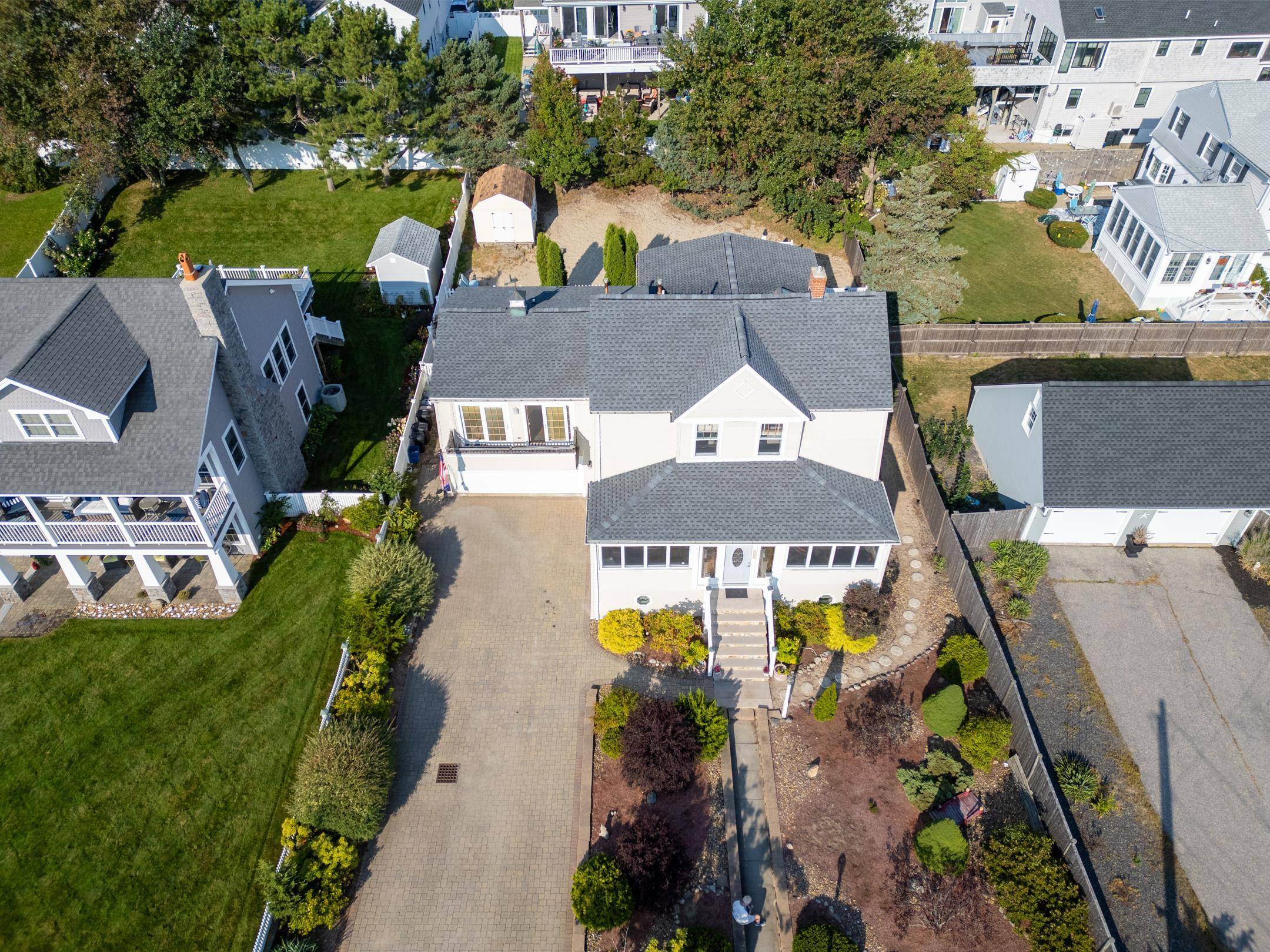 Seabrook, NH 03874,212 Atlantic AVE