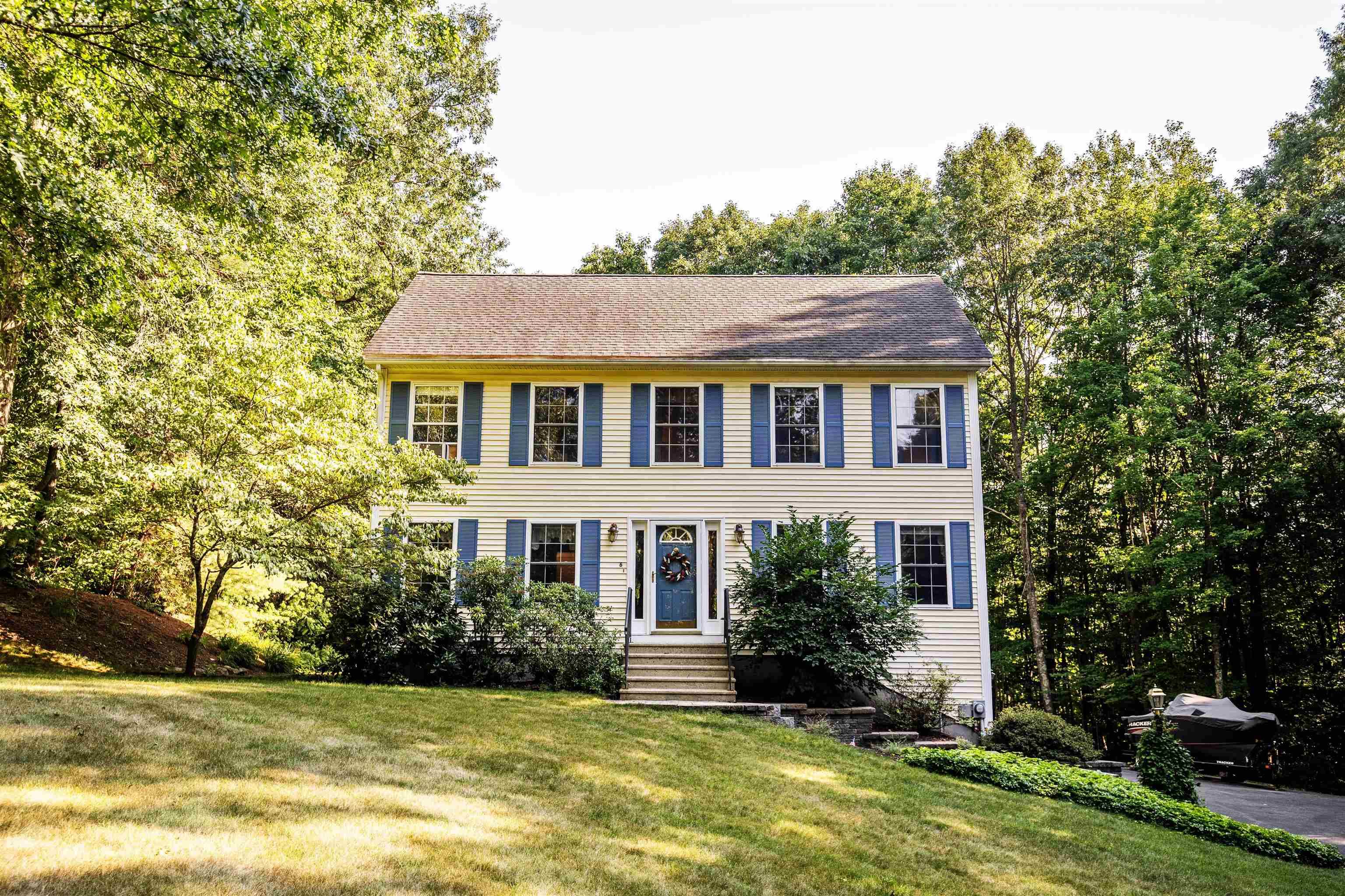 Salem, NH 03079,6 Emerald DR