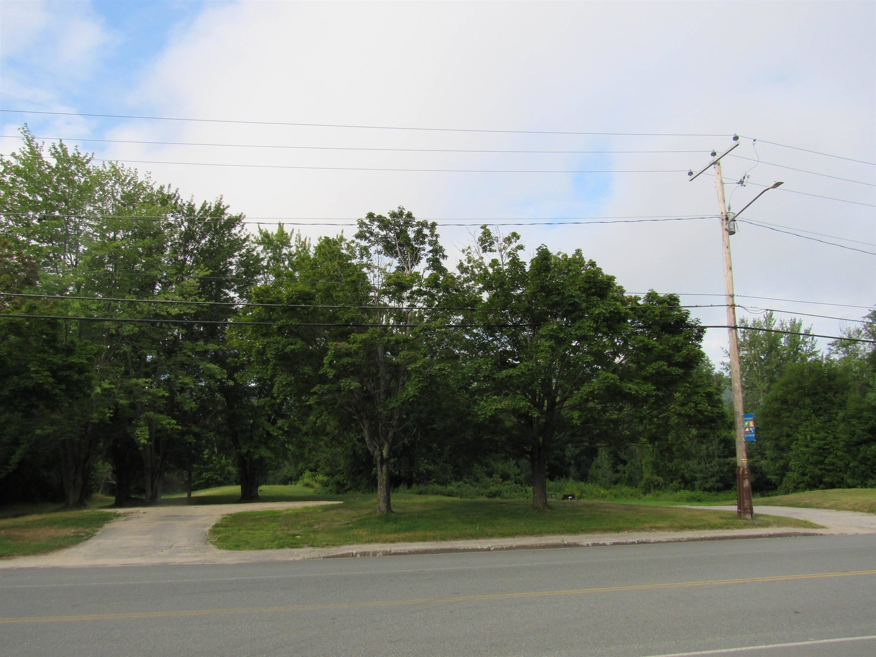 Gorham, NH 03581,215 & 221 Main ST