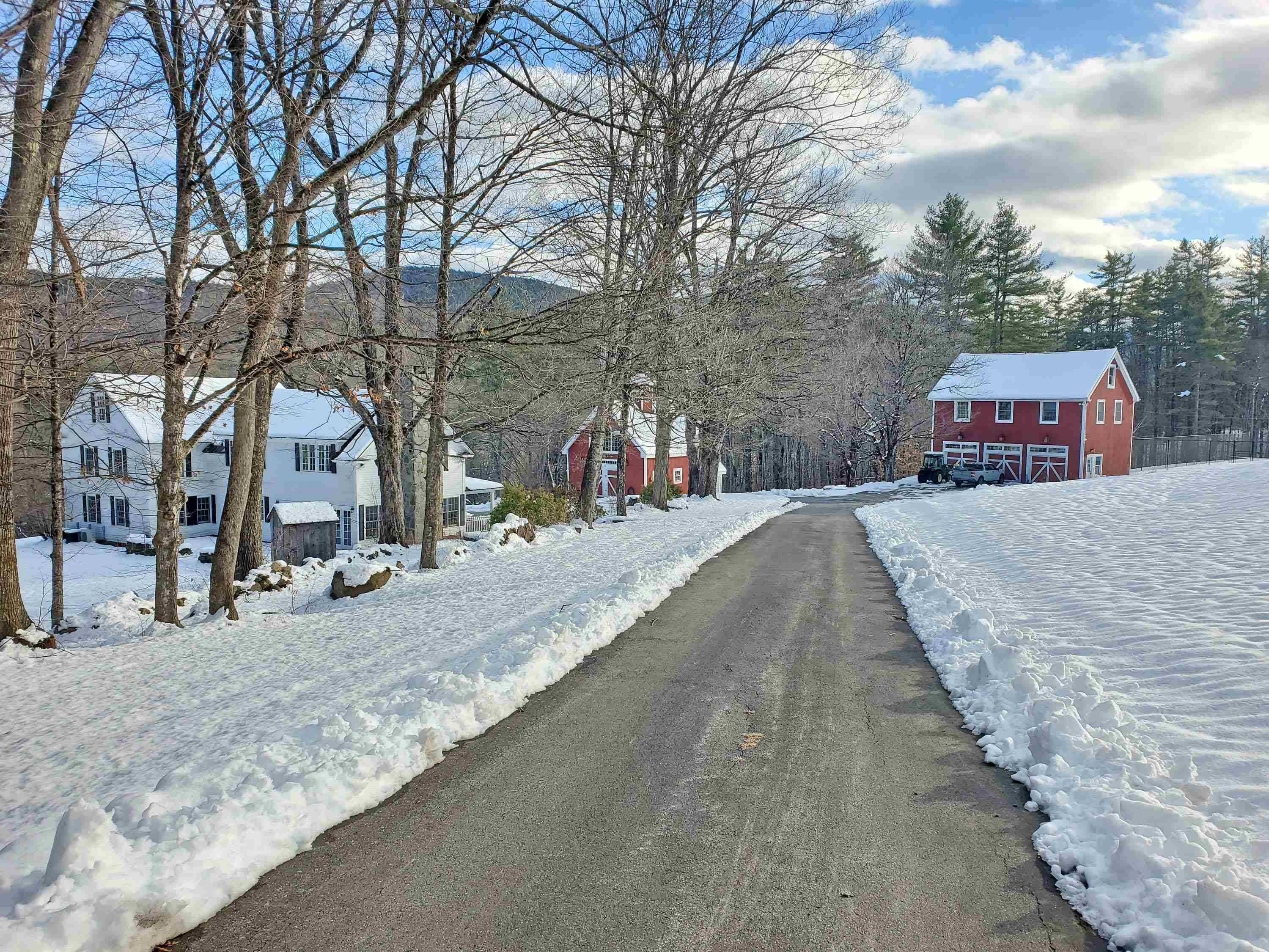 Newfane, VT 05345,37 Deer Hill RD