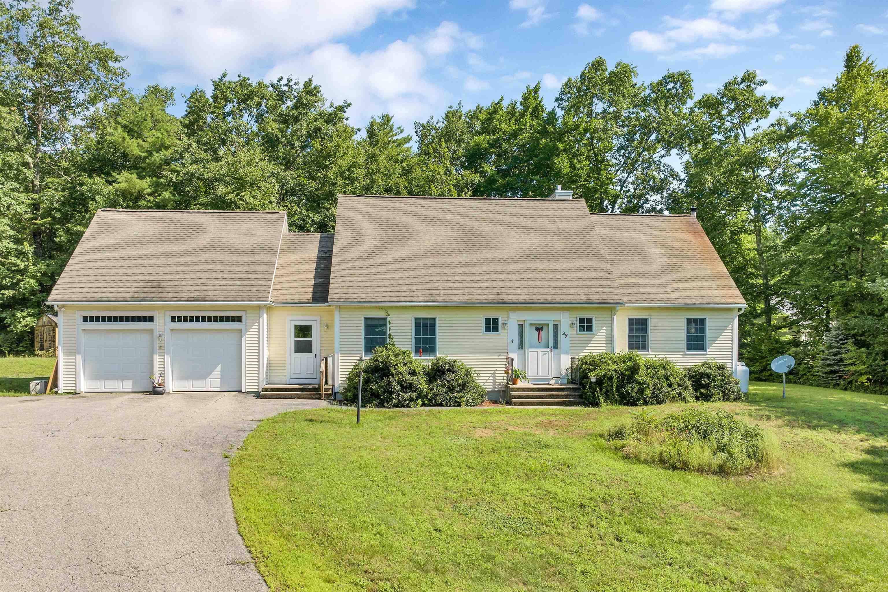 Wolfeboro, NH 03894-4354,39 Winnipesaukee DR