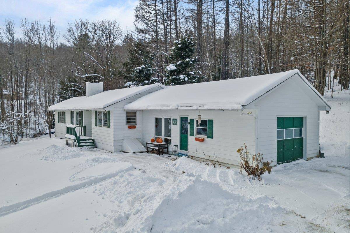 Stowe, VT 05672,3212 Stowe Hollow RD