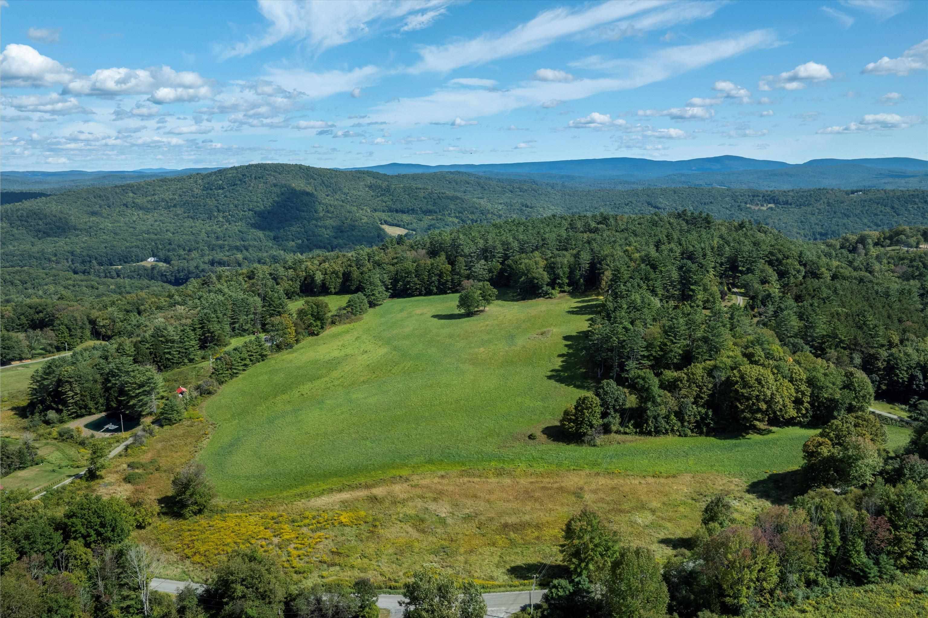 Hartland, VT 05048,56 Mount Hunger RD