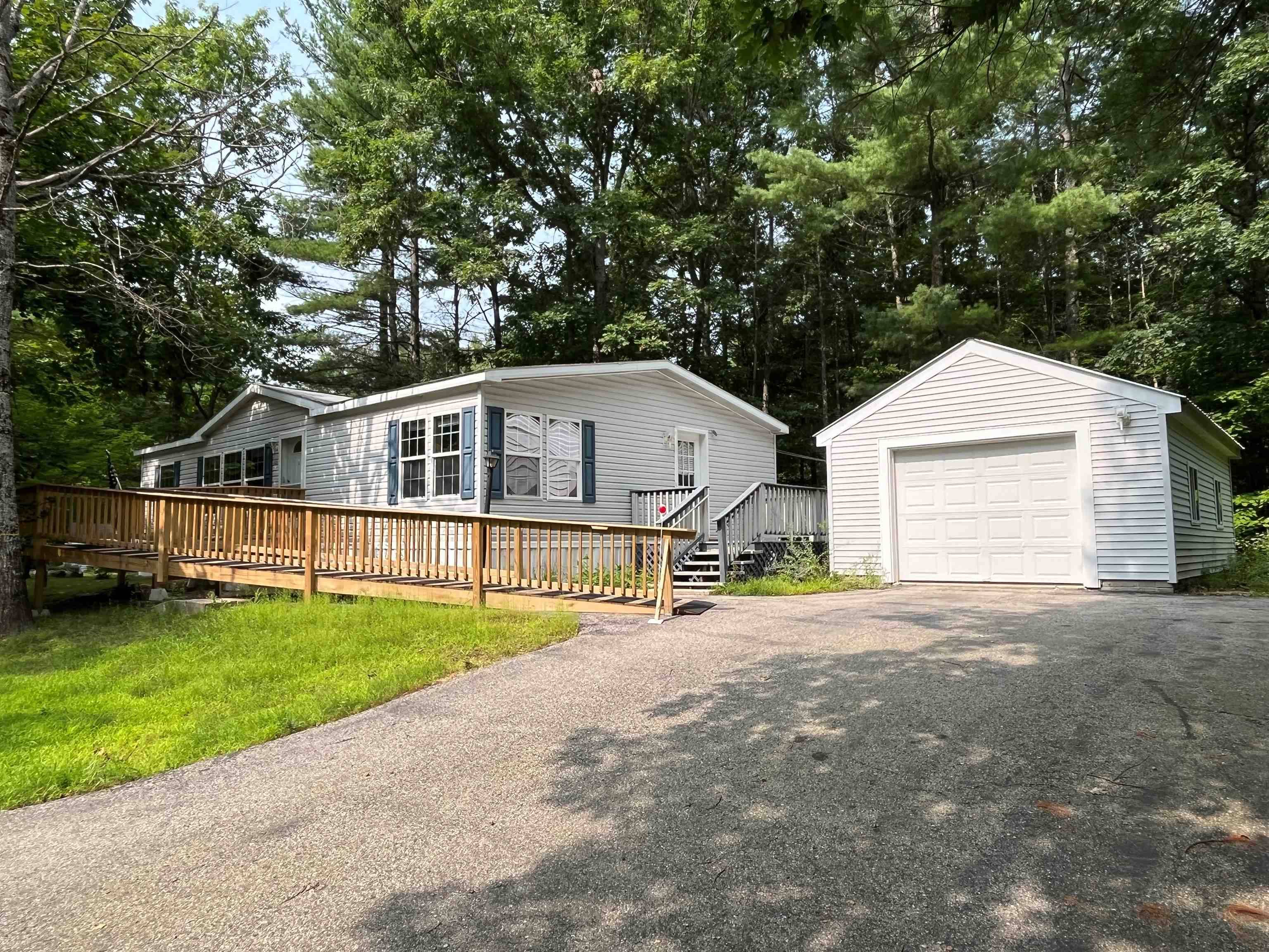 Conway, NH 03813,125 Goldfinch LN