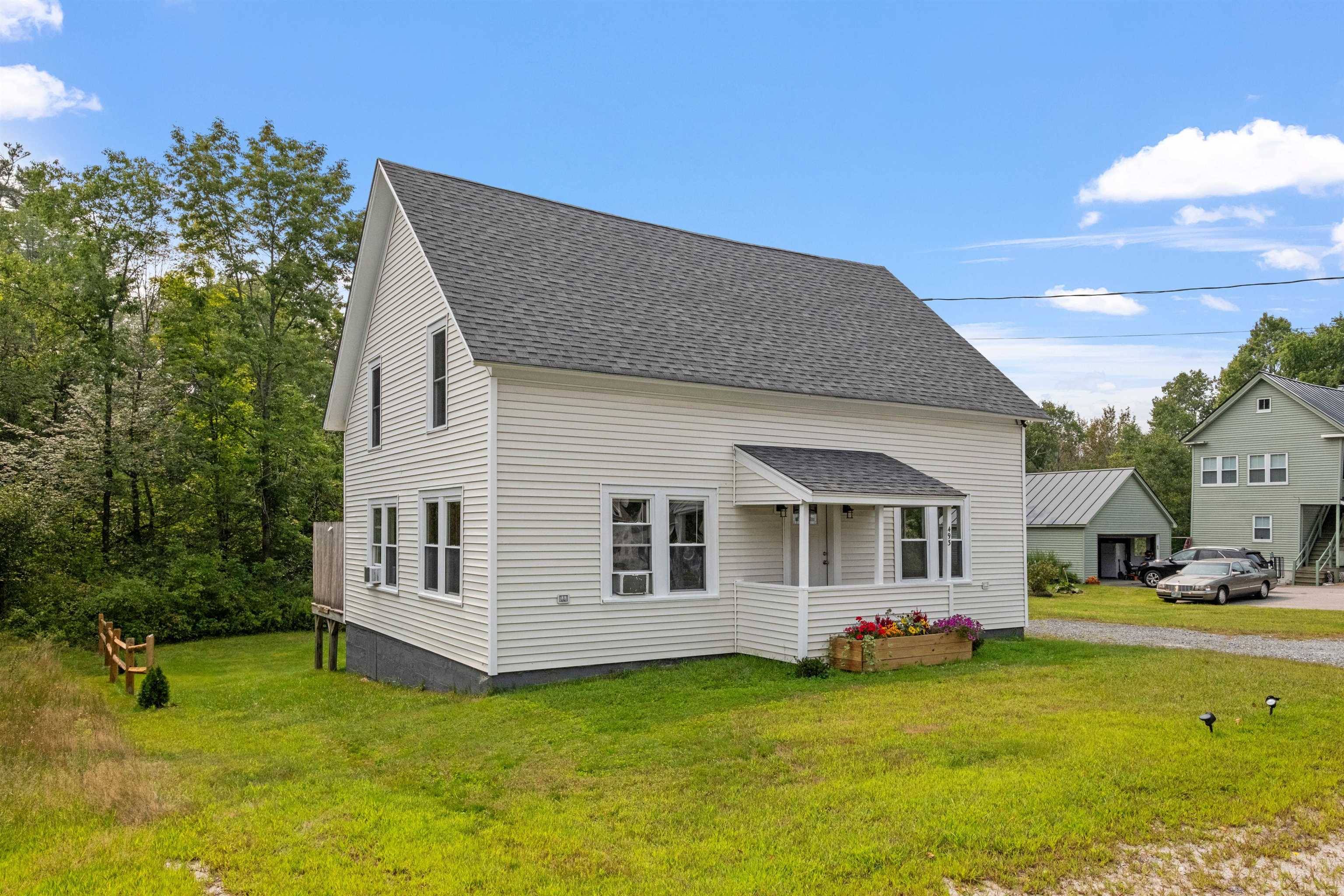 Newport, NH 03773,493 Sunapee ST