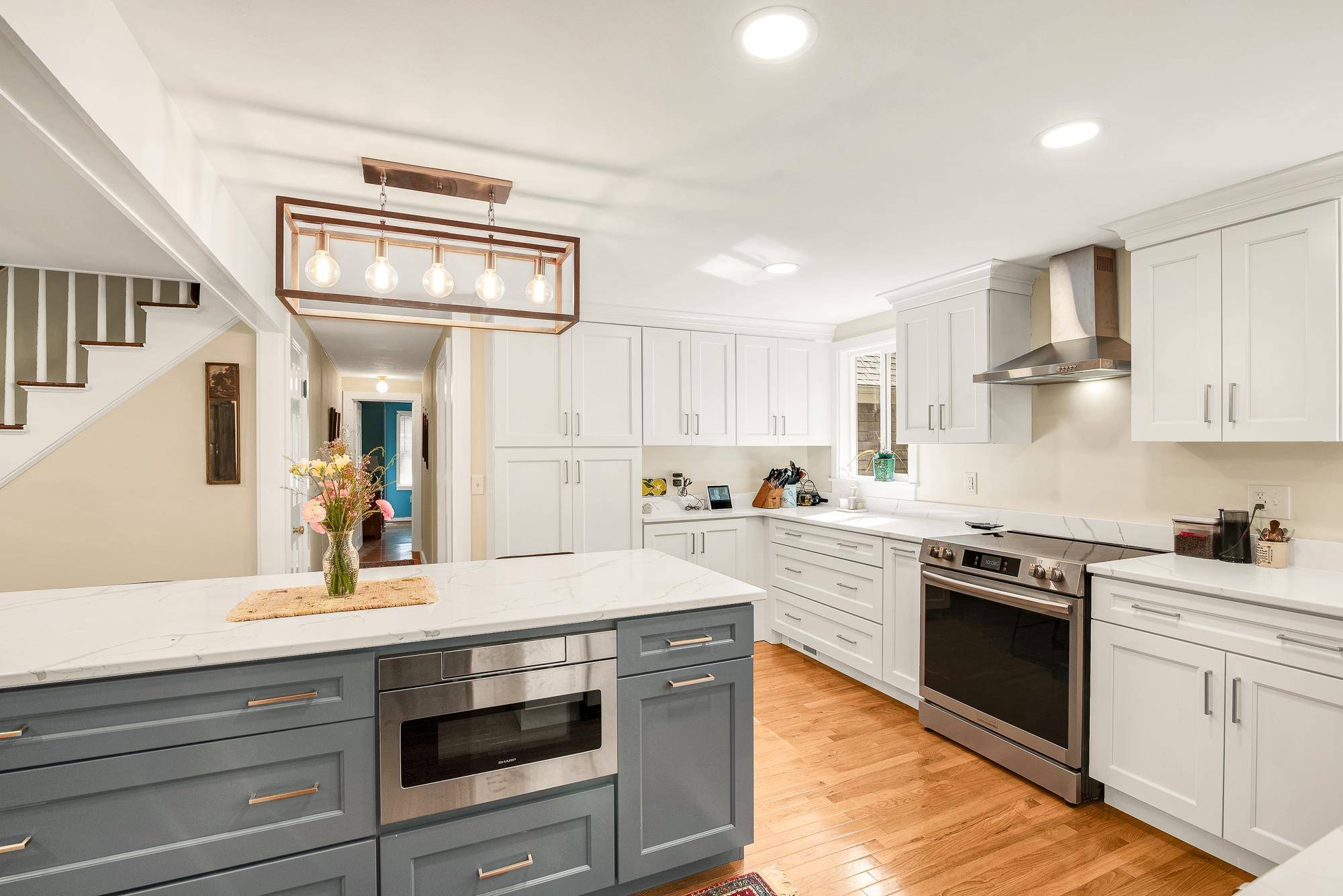 Hampton Falls, NH 03844,46 KENSINGTON RD
