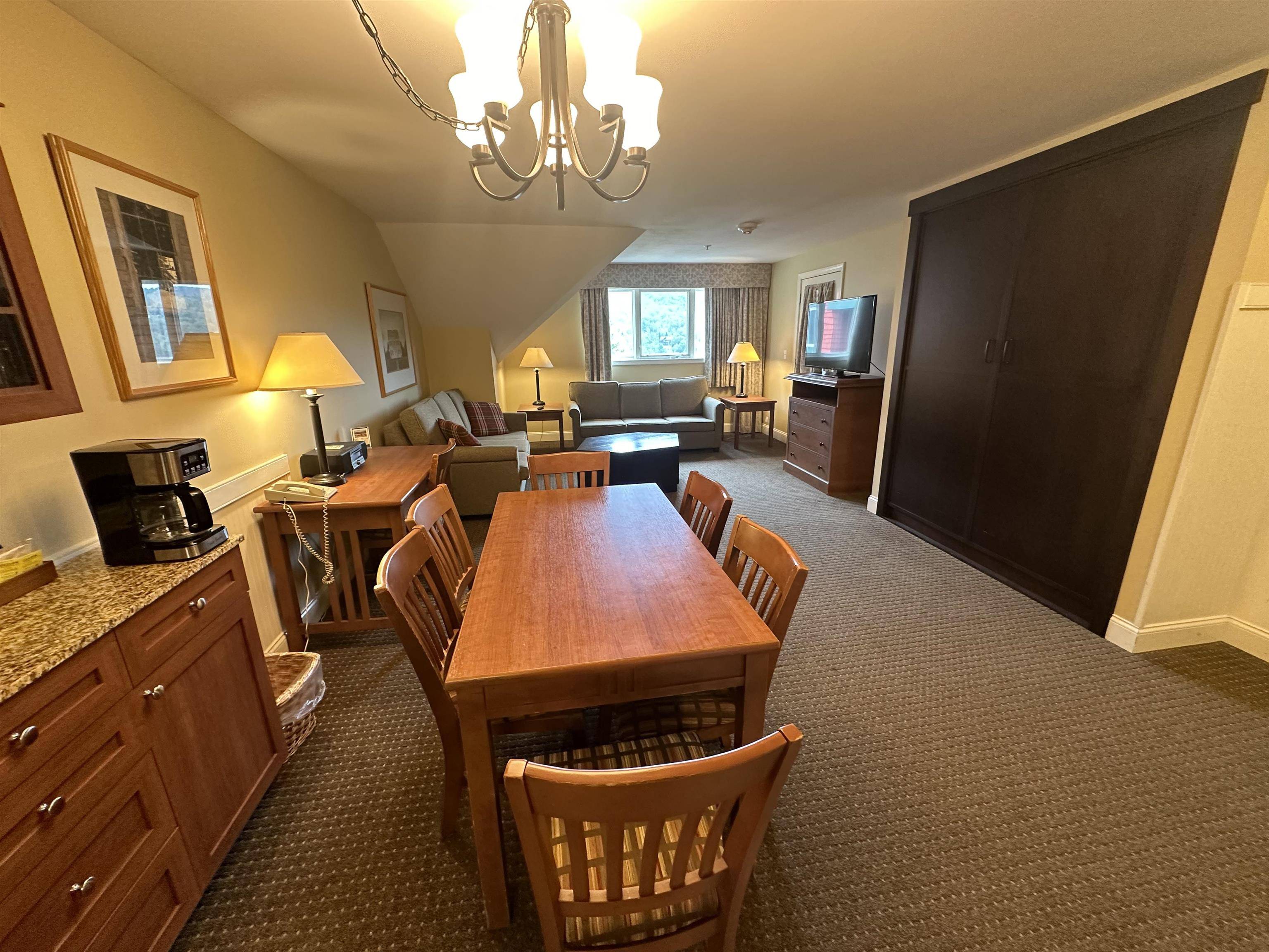Dover, VT 05356,356, Qtr 2 89 Grand Summit WAY