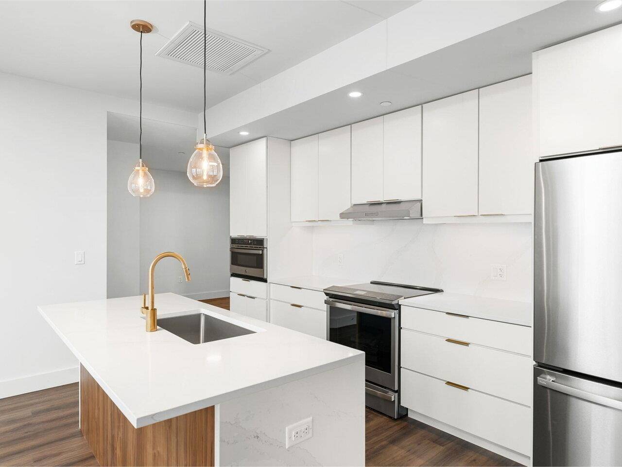 Burlington, VT 05401,125 Cambrian WAY #607