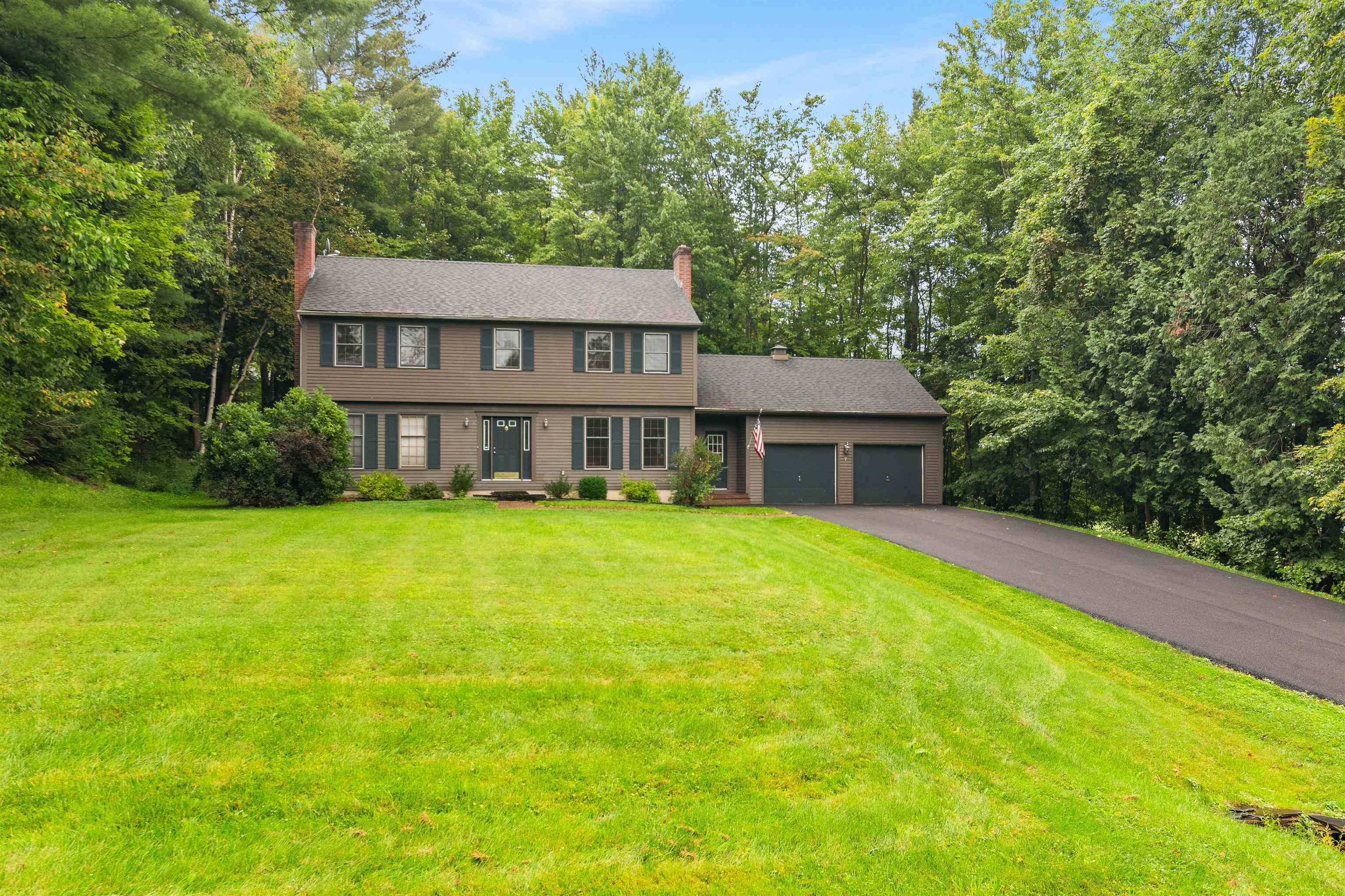 Jericho, VT 05465,7 Lindenwood DR
