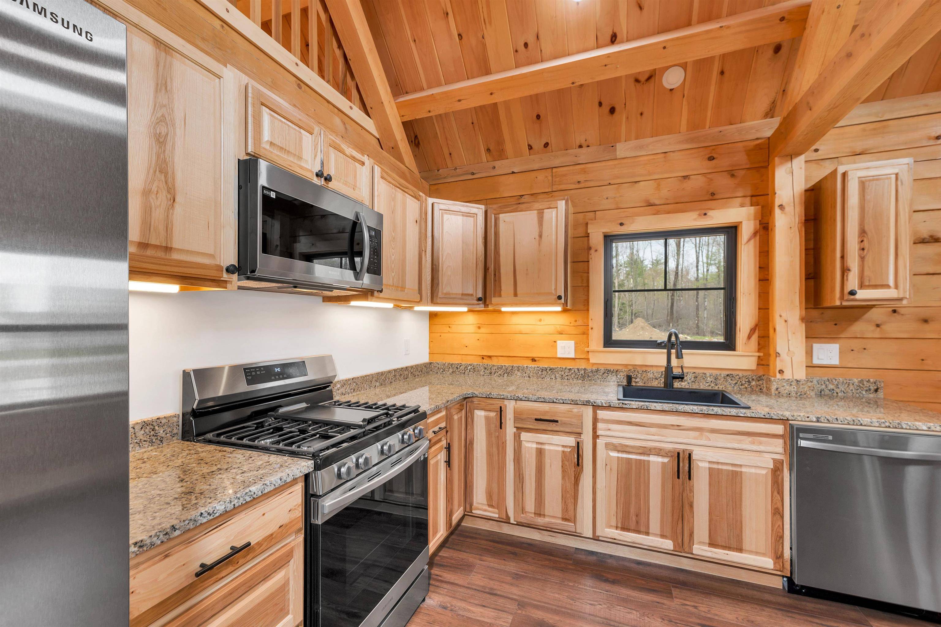 Northfield, NH 03276,15 Stonehenge CIR