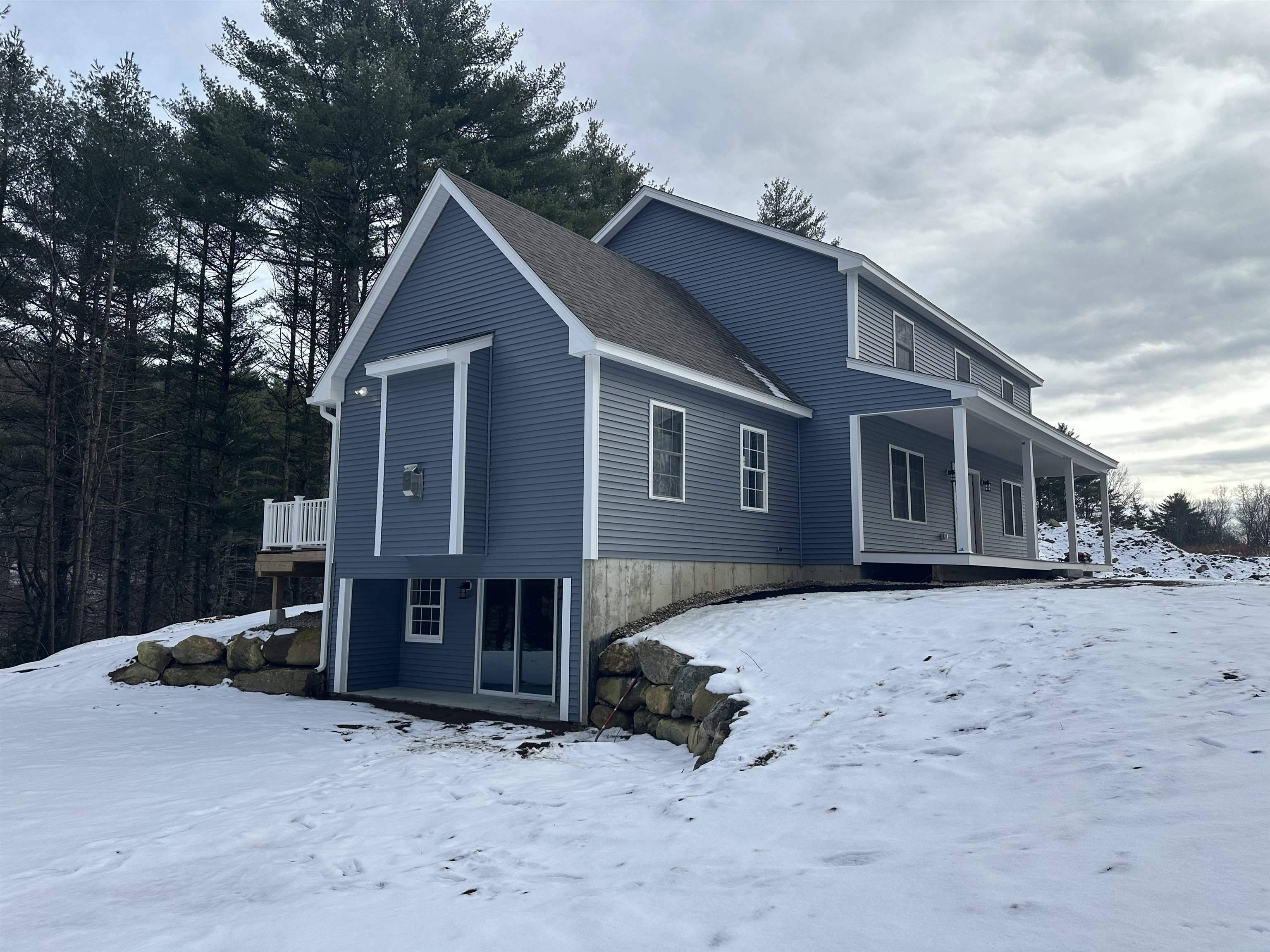 Goffstown, NH 03045,380 East Dunbarton RD