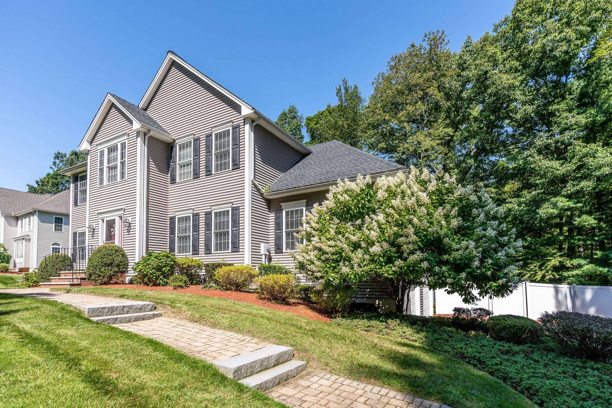 Salem, NH 03079,10 Kashmir DR
