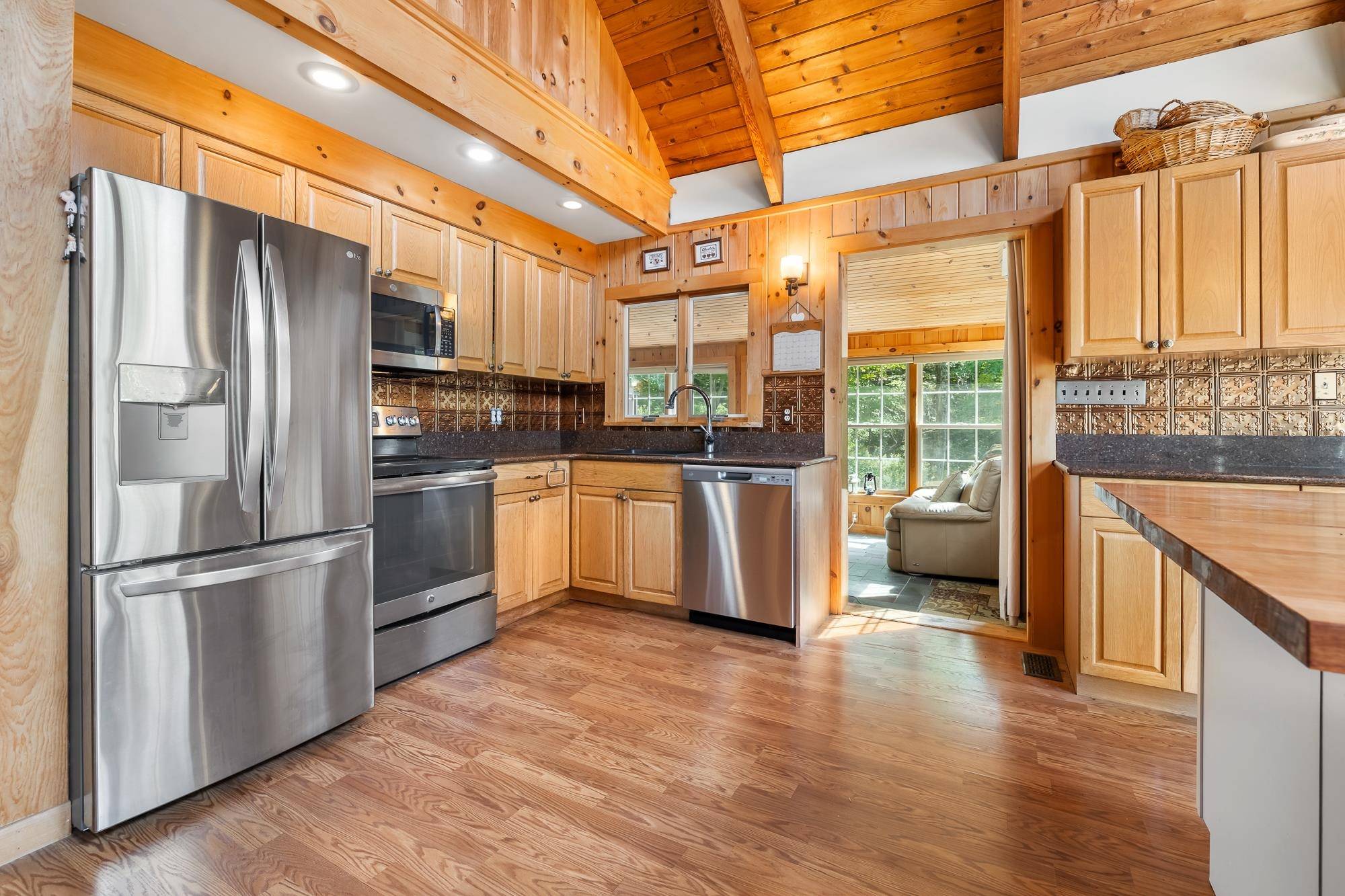 1044 Berwall RD Arlington, VT 05250