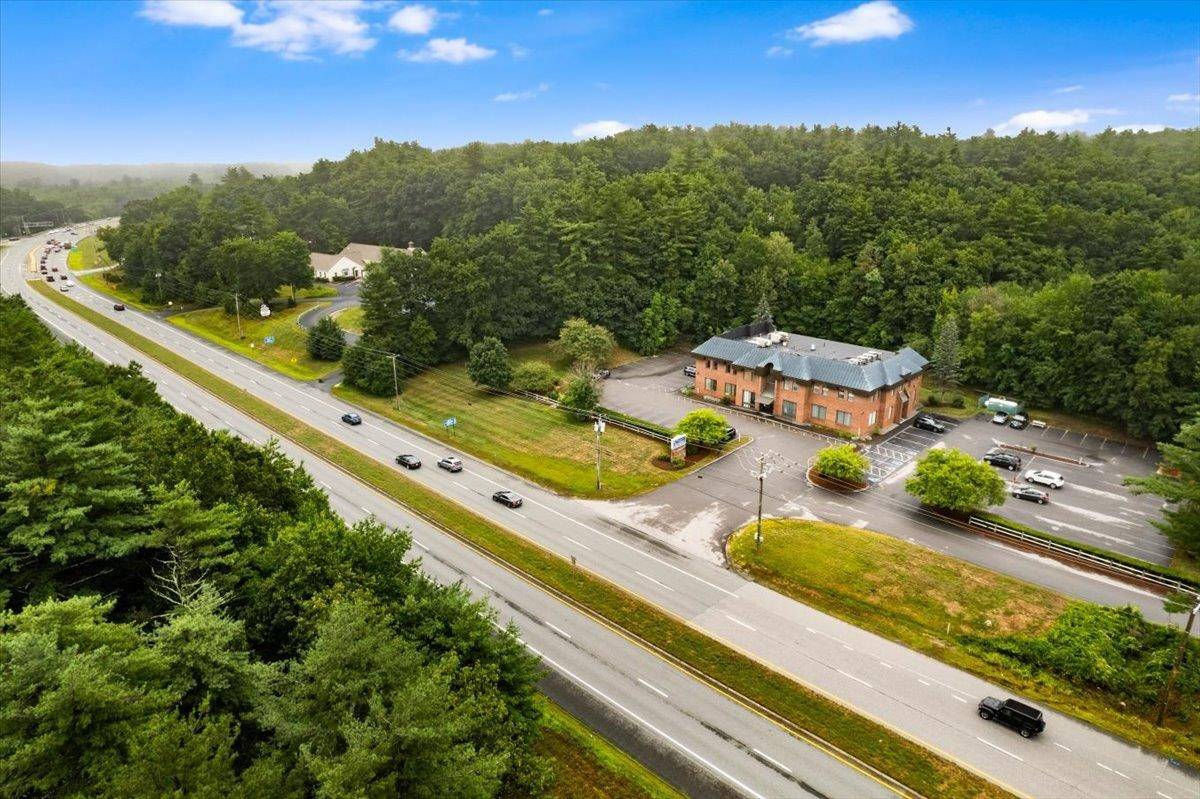 Amherst, NH 03031,7 NH Route 101A