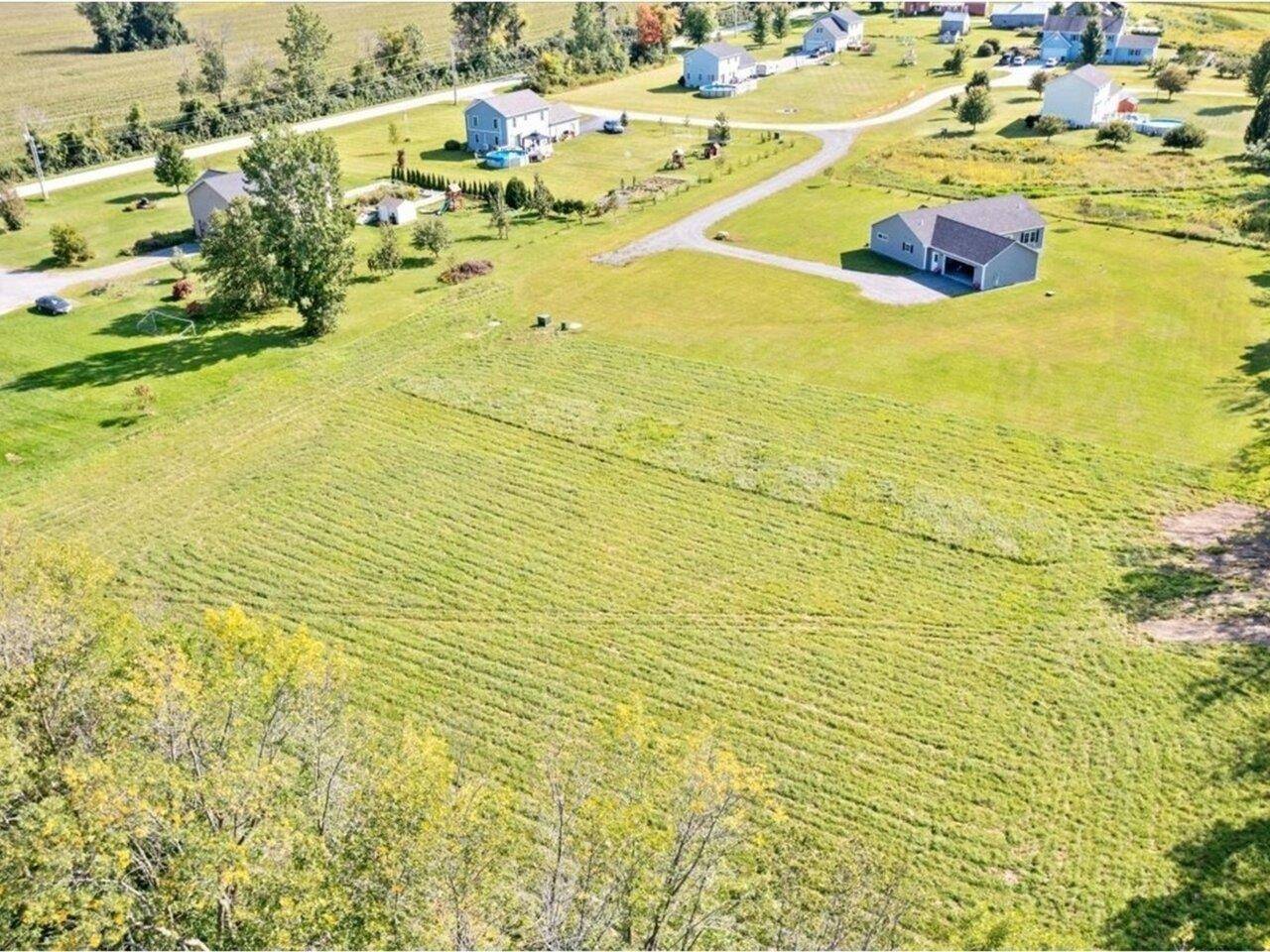 St. Albans Town, VT 05478,52 Cody DR