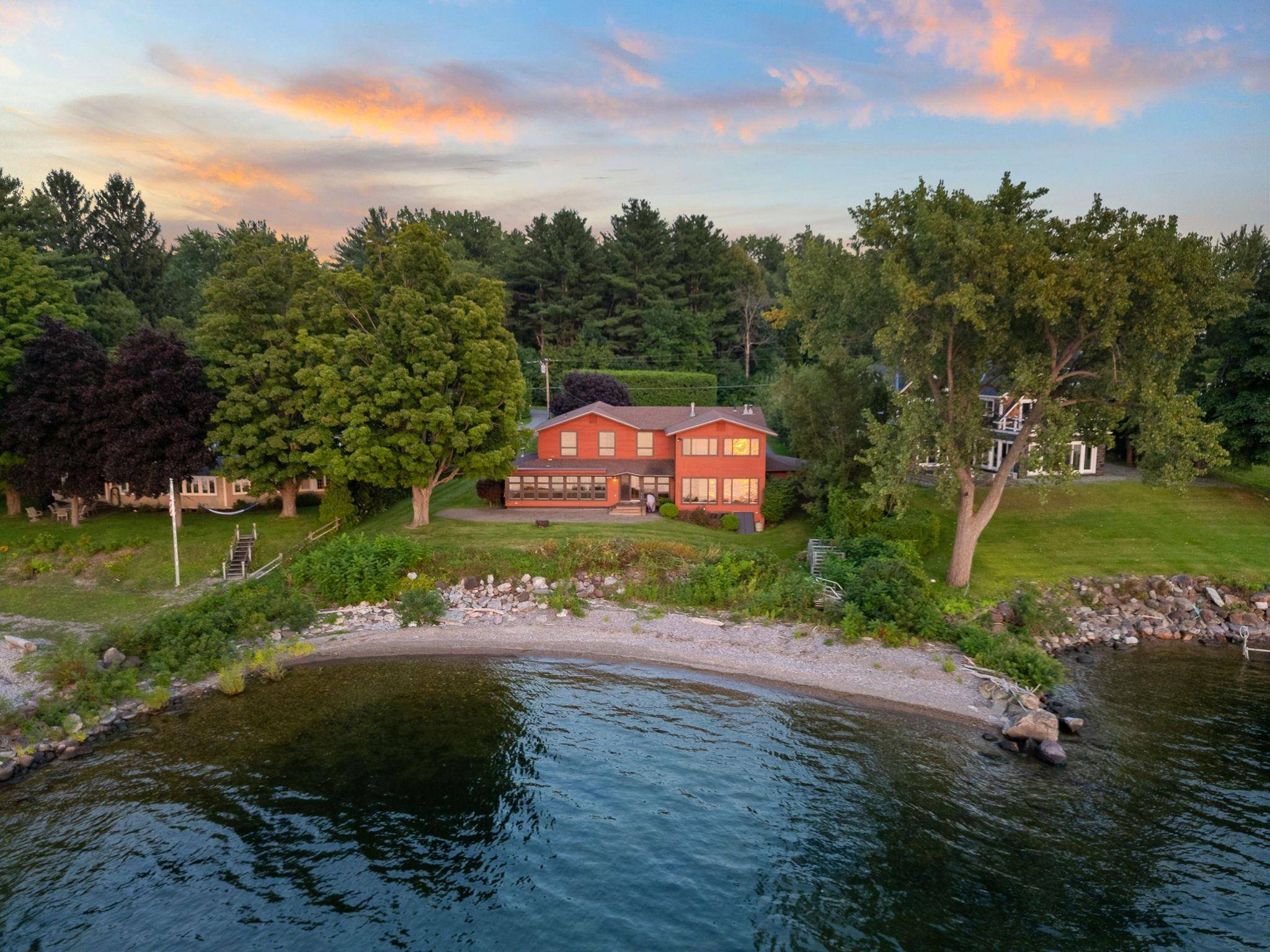 Shelburne, VT 05482,430 Clearwater RD