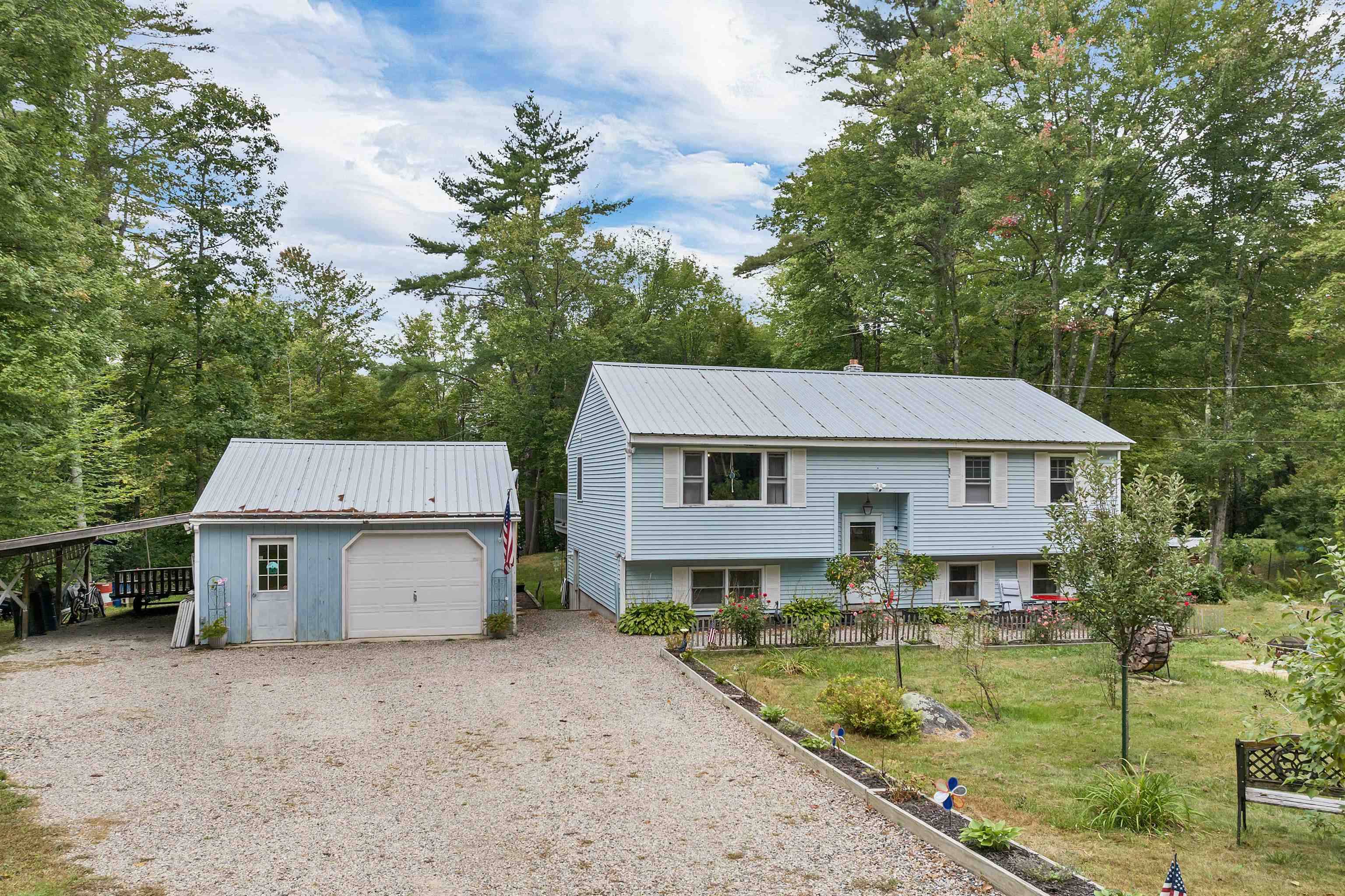 Barnstead, NH 03225,21 Davis DR