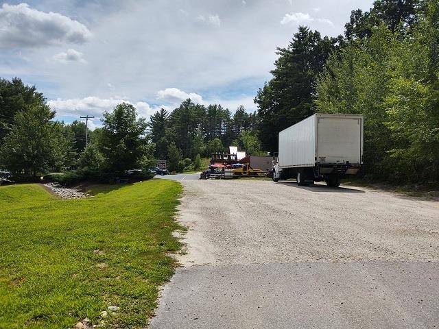 Hooksett, NH 03106,254 West River RD